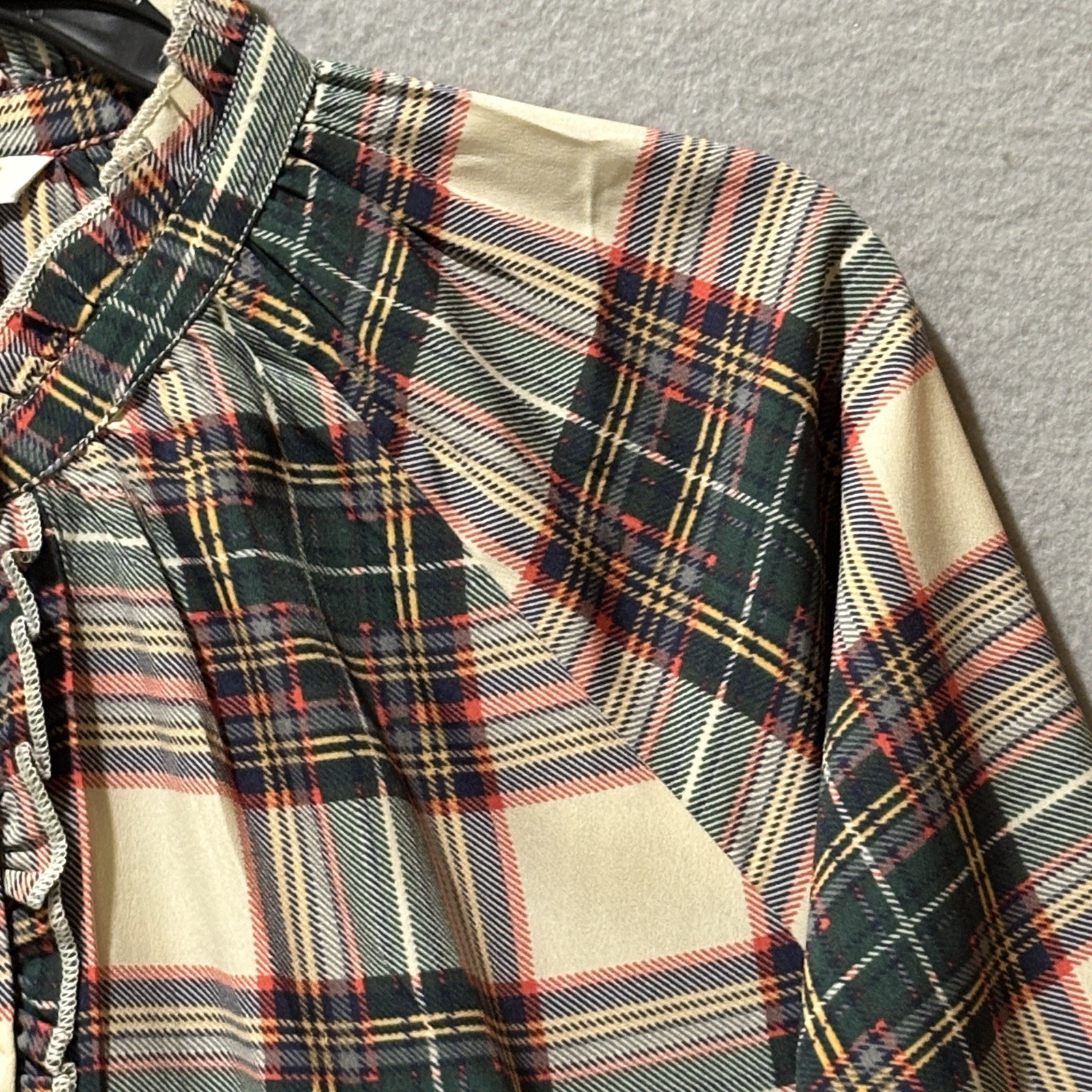 SIMPLY SOUTHERN Blouse Women Sz S Tan Tartan Plaid Ruffled Charming Lagenlook