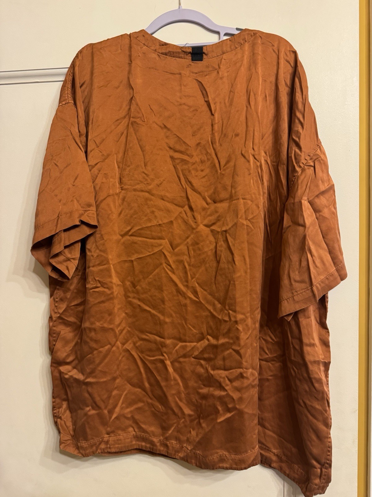 Lahgo Brown Silk Satin Short Sleeve Button Blouse Women’s Size L Solid