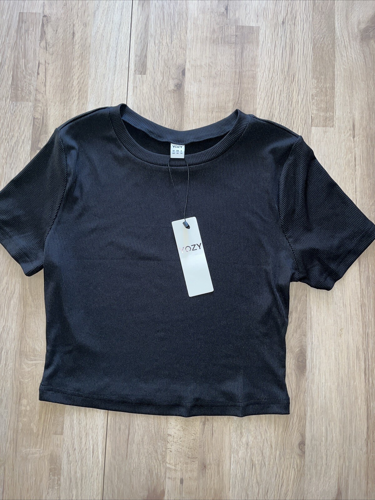 BNWT Yozy Ladies Black Ribbed Top. Size M Size 10