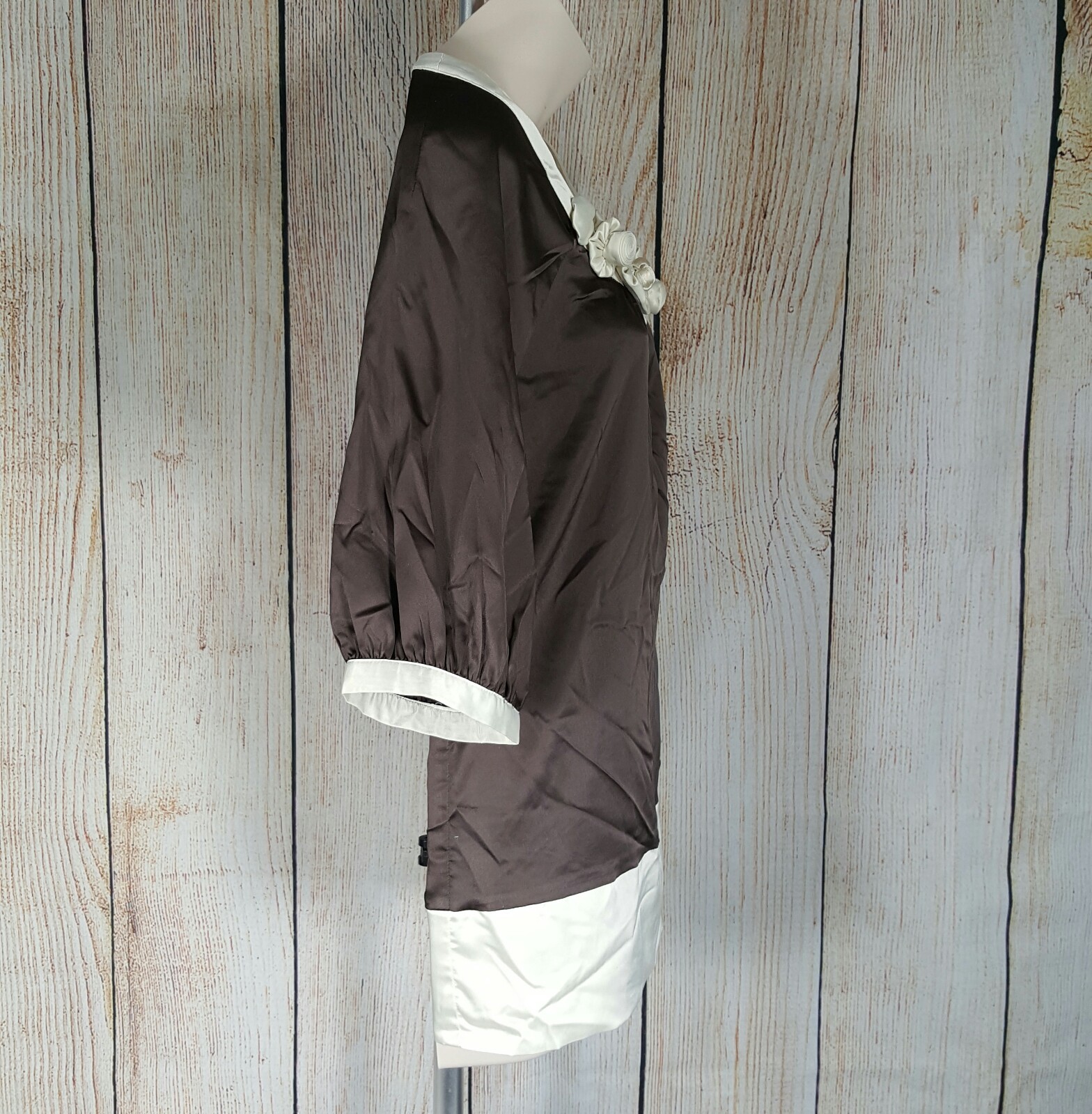Love Notes Top Womens Large Brown Beaded White Ribbon Rosette Waistband Pullover