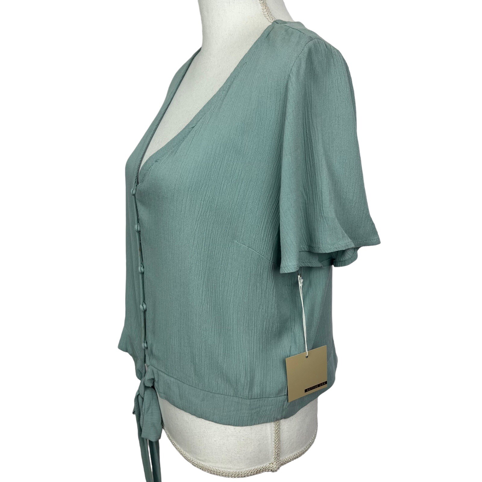 ACTIVE USA Women’s Pullover Top Sz Large Color Green Crinkle Button/Tie Front