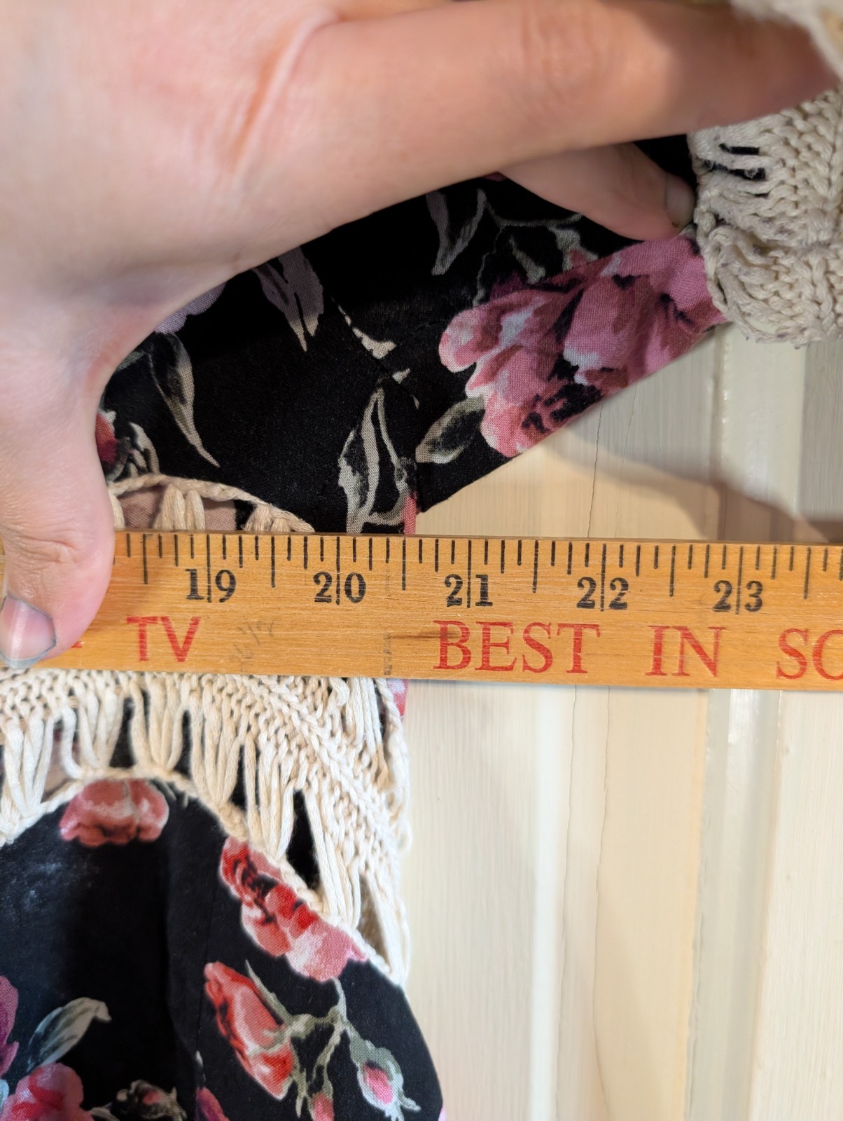 Love J Crochet and Fringe Tie Front Shaw Top Floral Size XL