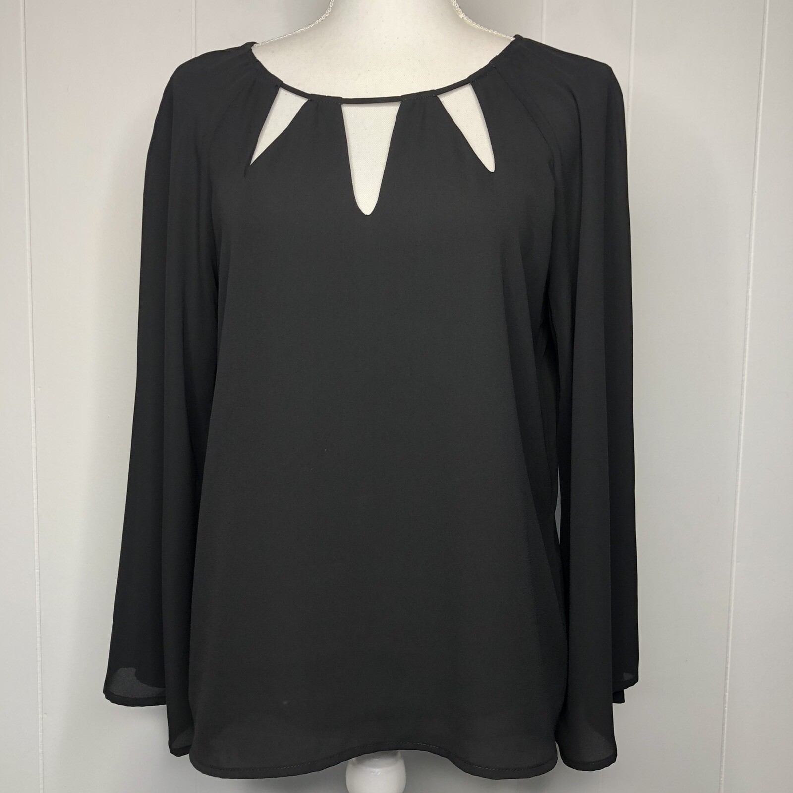 Goldray Blouse Women’s Size Small Black Cut Out Chest Flared Sleeves Tassels NWT