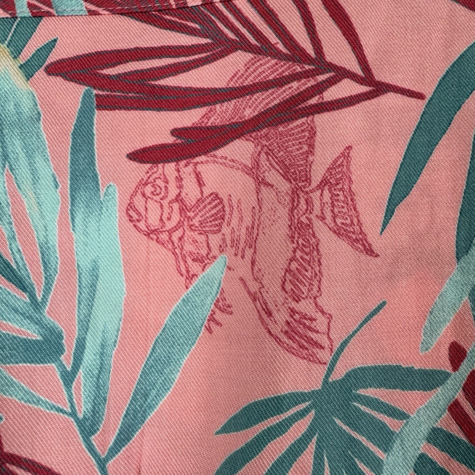 Columbia River Resort Shirt Womens Medium Pink Tropical Floral Hawaiian Button