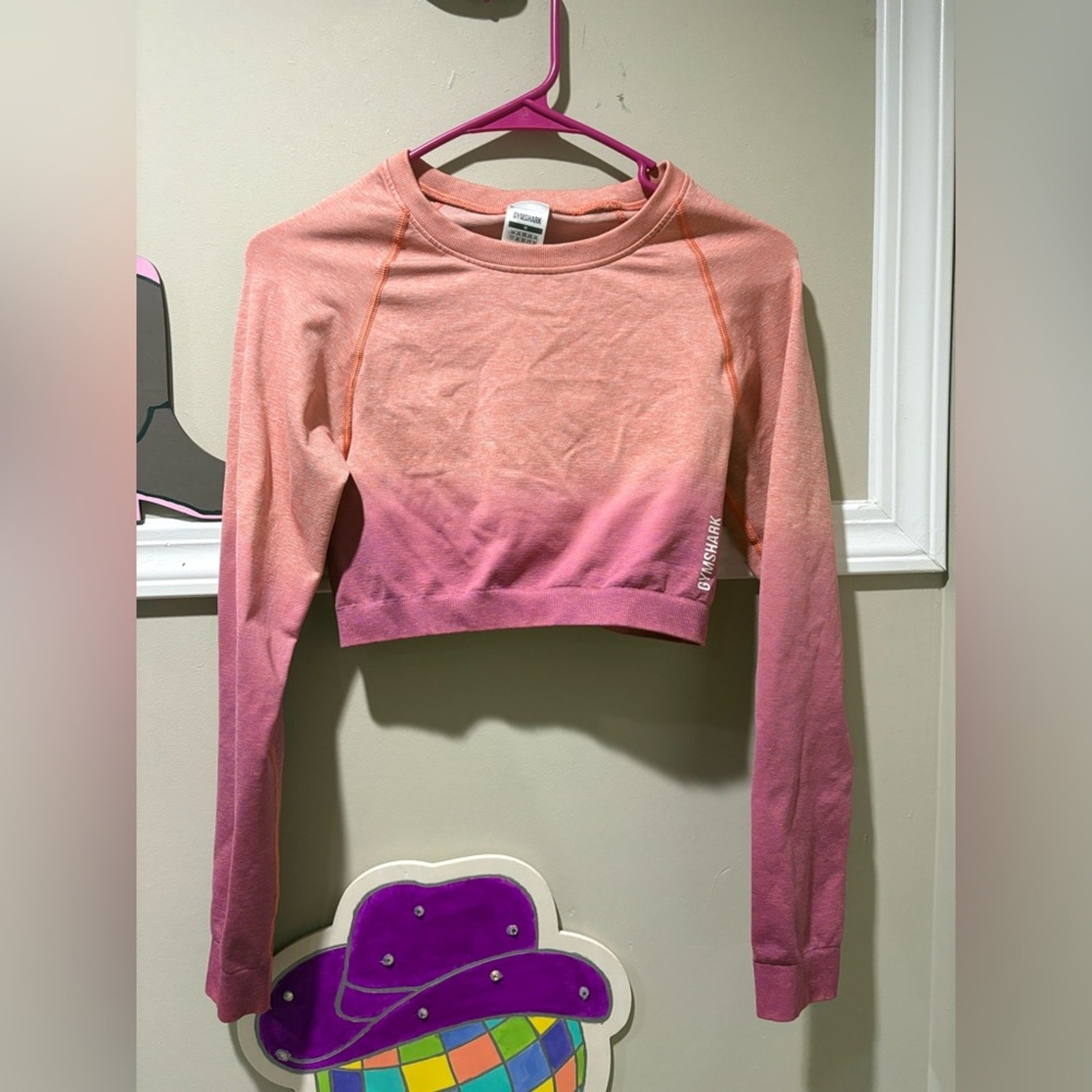 Gymshark Women’s Peach to Magenta Ombre Crop Top