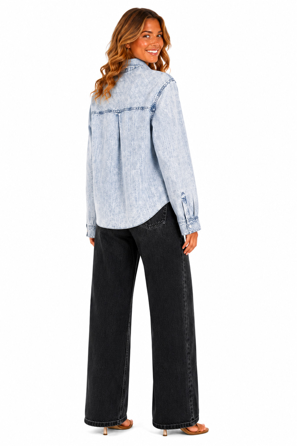 Rails Women’s Ingrid Denim Shirt Raw Hem Light Acid Wash Size XS NWT $158