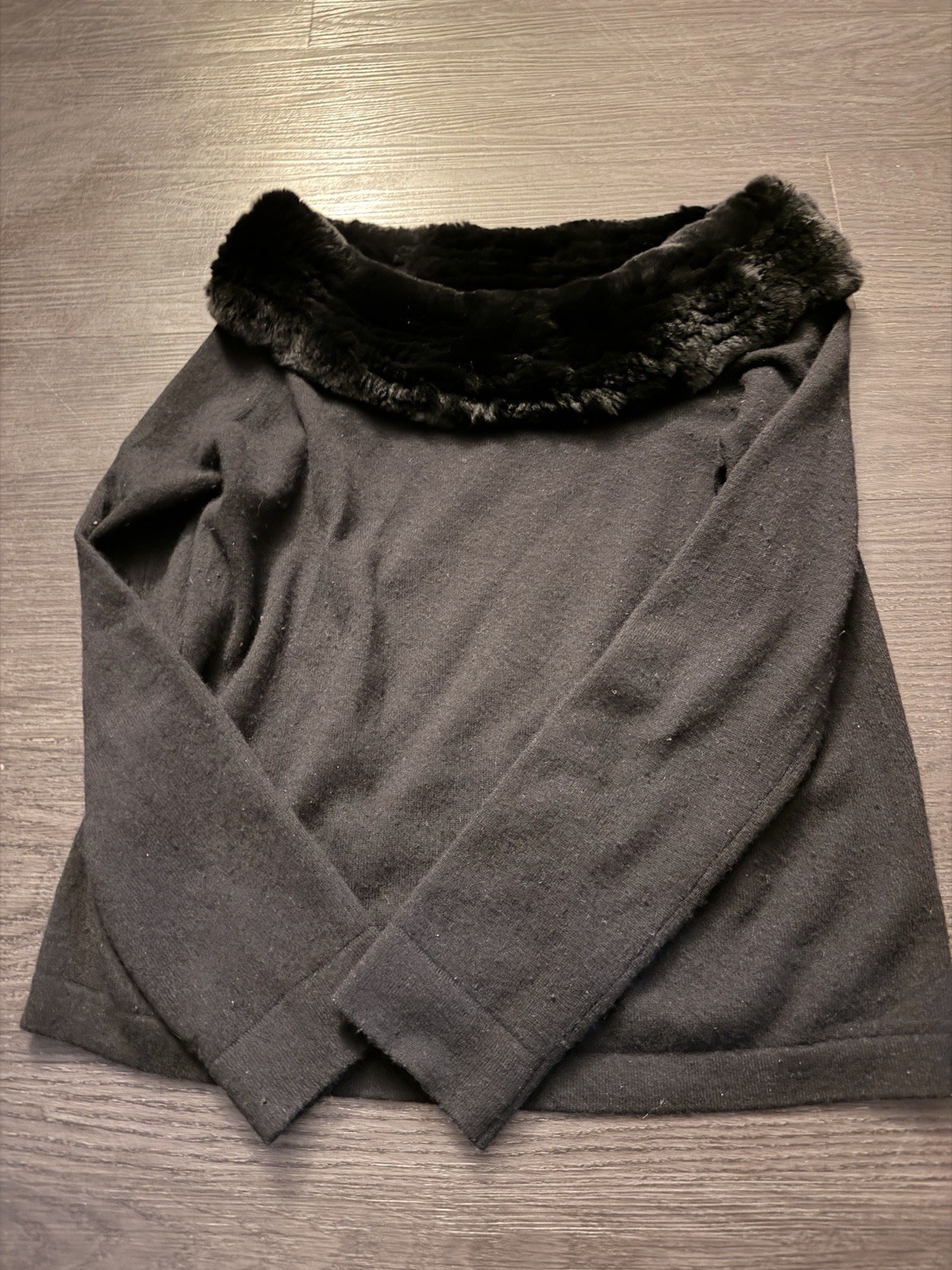 C by Bloomingdale’s Black 100% Cashmere Sweater Real Rabbit Fur Trim XL Pristine