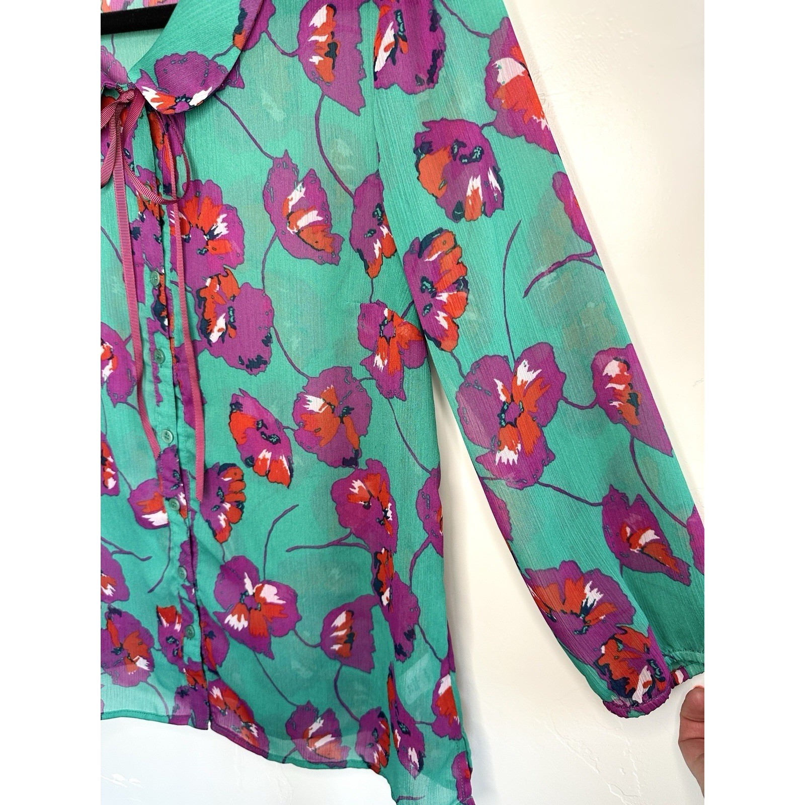 ModCloth Floral Blouse Size Medium Peter Pan Collar Bow Chiffon Art Hoe Teacher