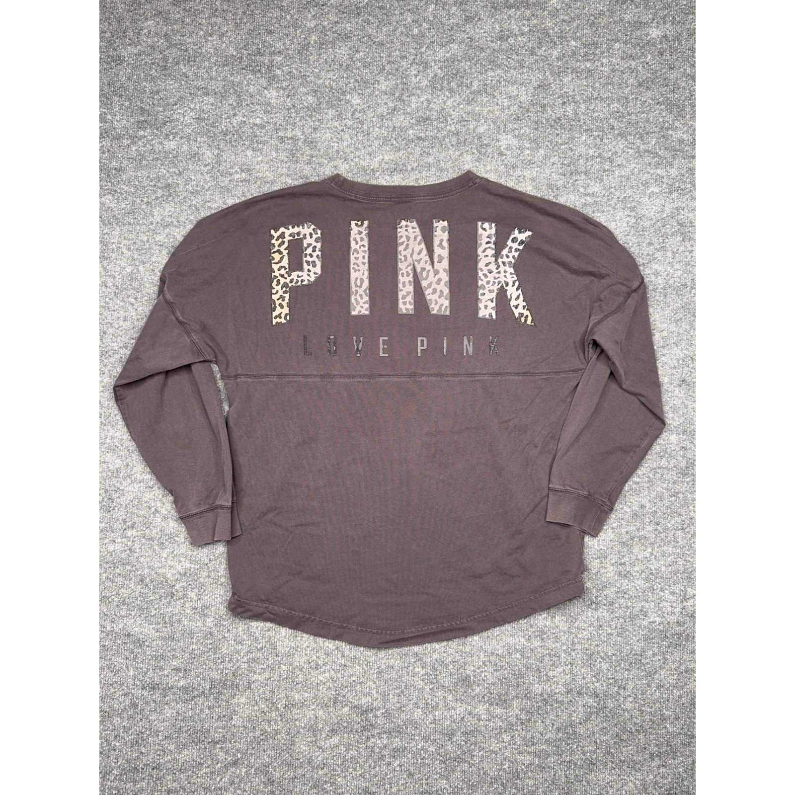 PINK Victoria’s Secret Spirit Jersey Women L Faded Plum Leopard Print Good Logo