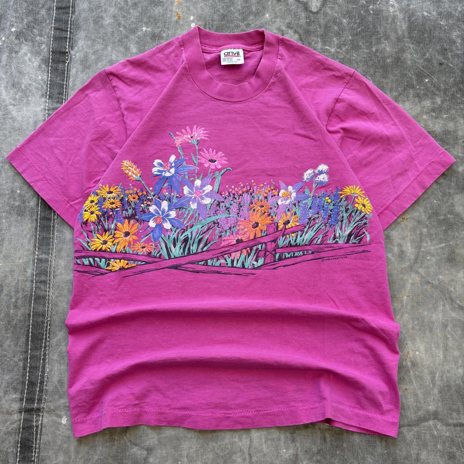 Vintage 90s Pink Flower Floral Wrap Around Graphic Shirt