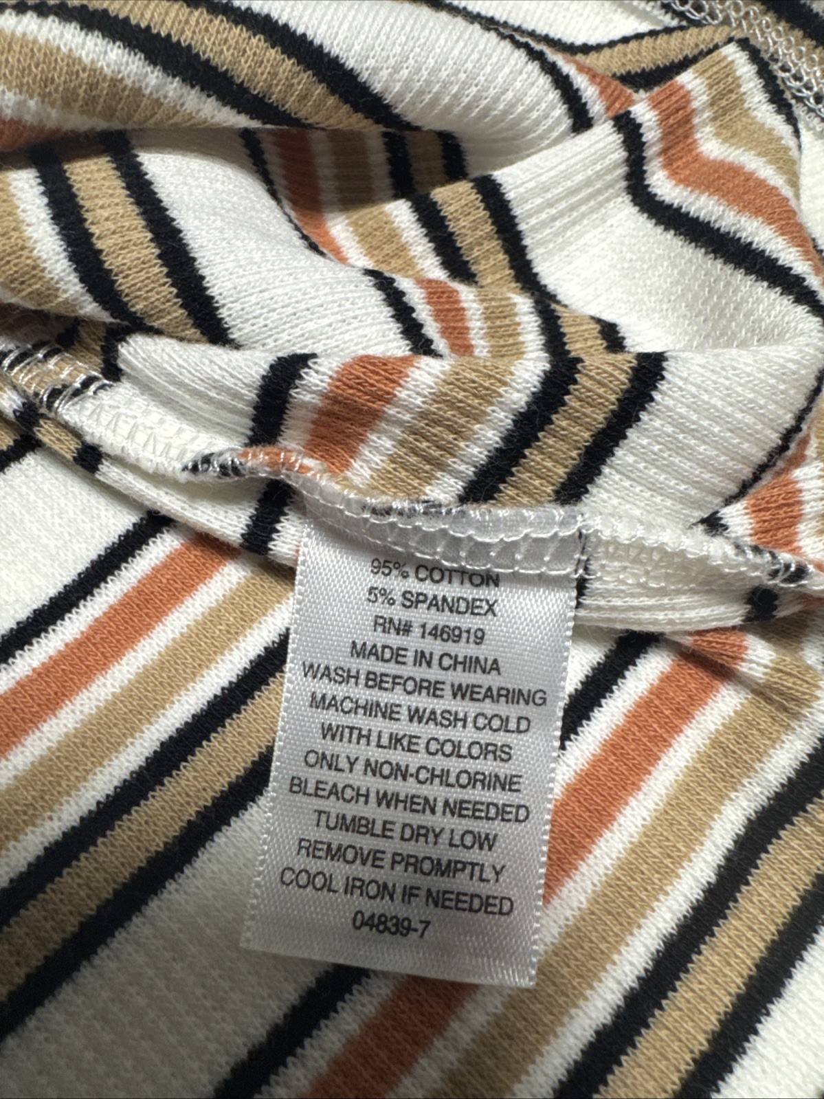 Women’s Arizona Jean Co Striped Top Medium NWT