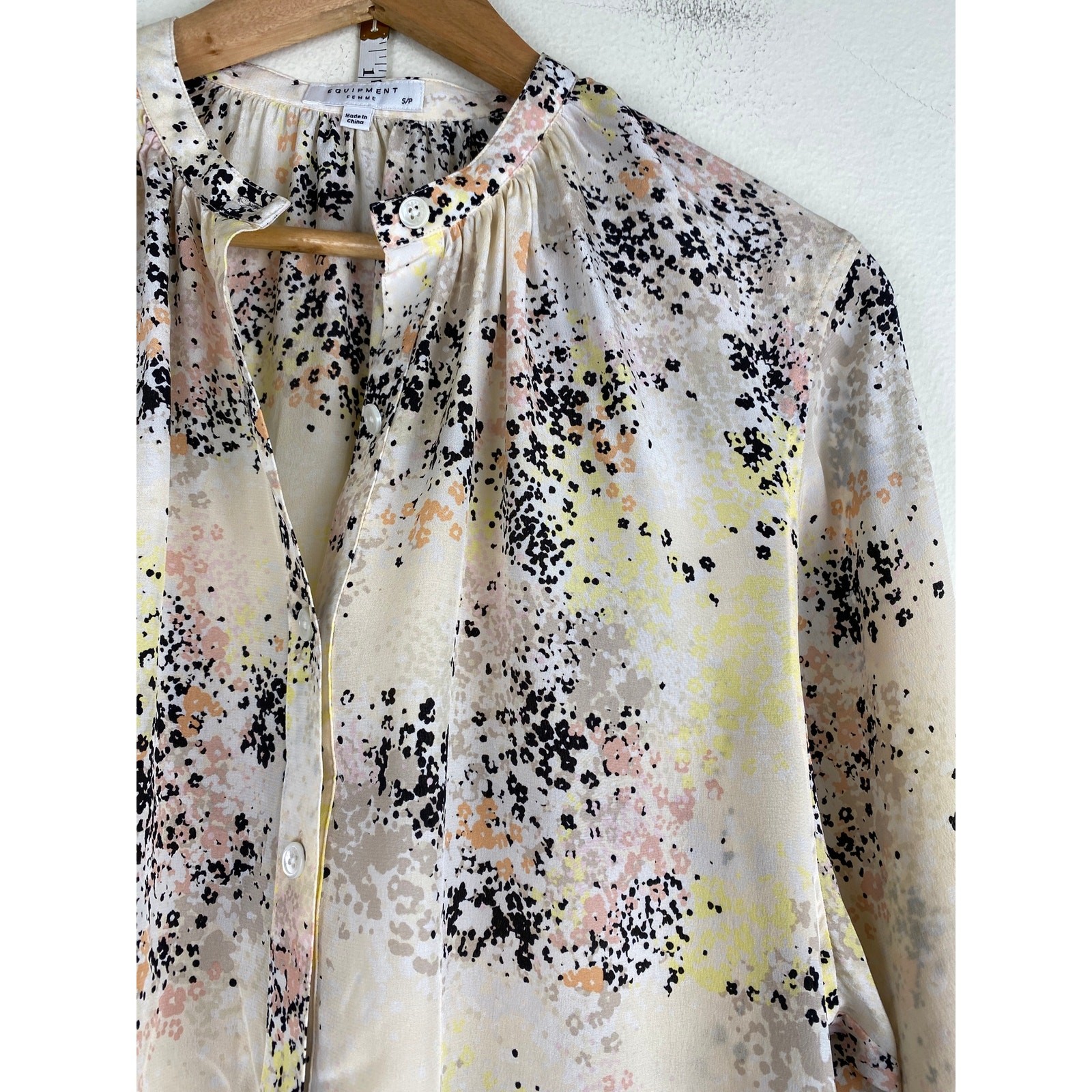 NWT Equipment Causette Silk Blouse Small Abstract Print Button Front