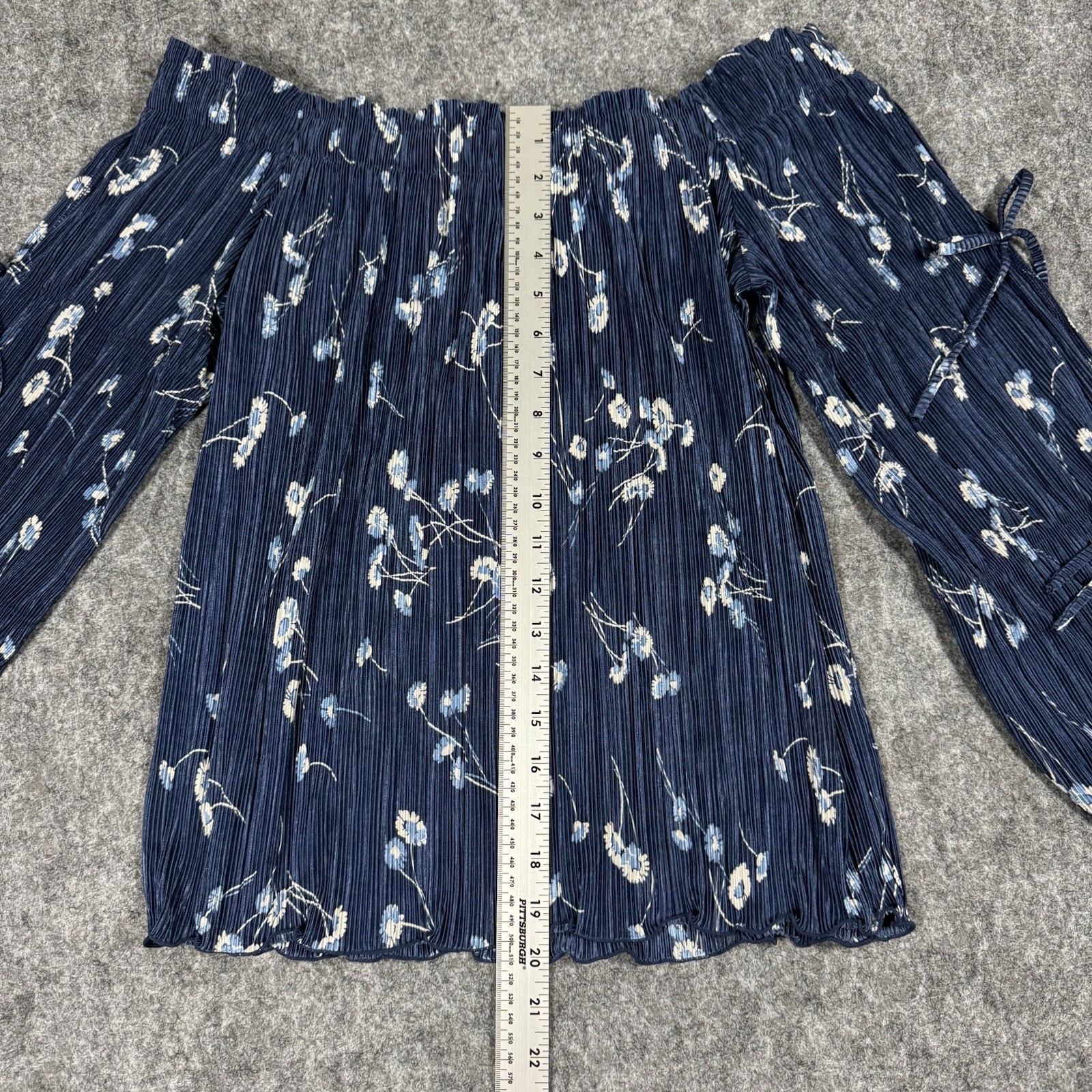 LC Lauren Conrad Floral Blouse Navy Whit Long Sleeve Boho Sz M Cottagecore Fairy