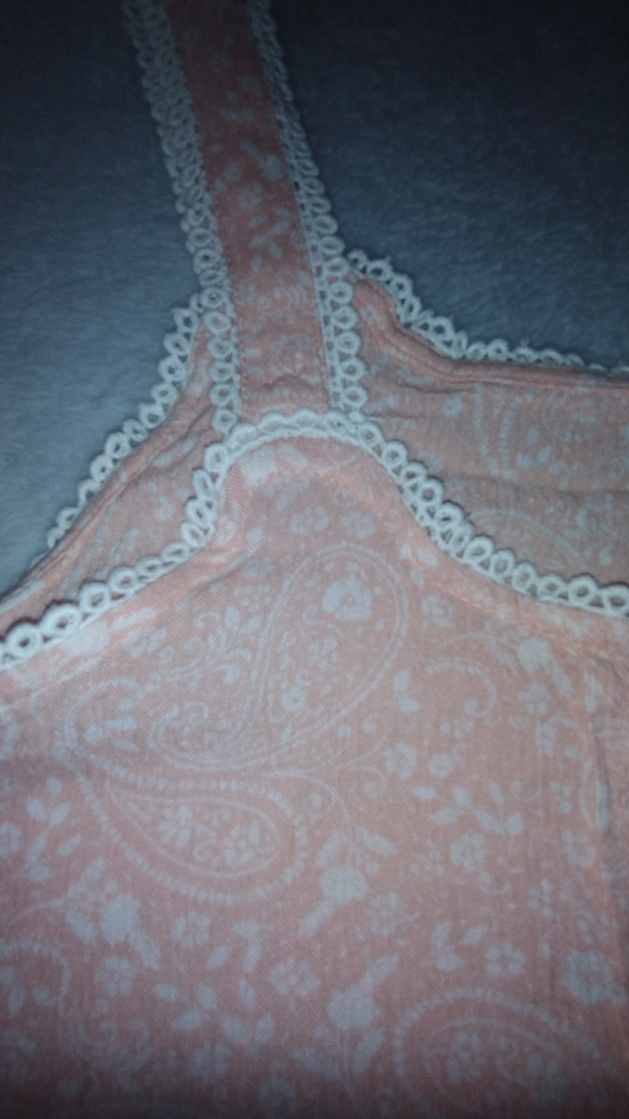 BILA 77 Boho Tank Top Camisole Pink Paisley Lace Trim Pintuck Babydoll Cute