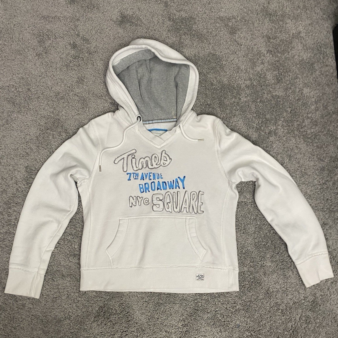 Aeropostale Women’s Pullover Fleece Hoodie White Junior XL NYC Times Square