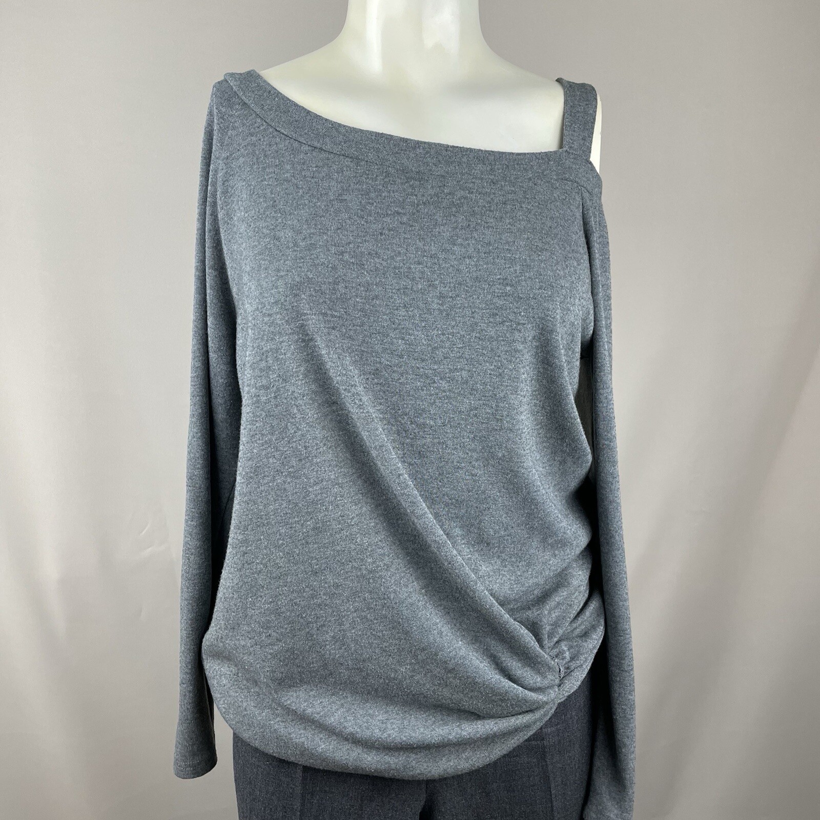 Yoins Jersey Knit Long Sleeve Women’s Medium Grey Cold Shoulder Minimalist Style