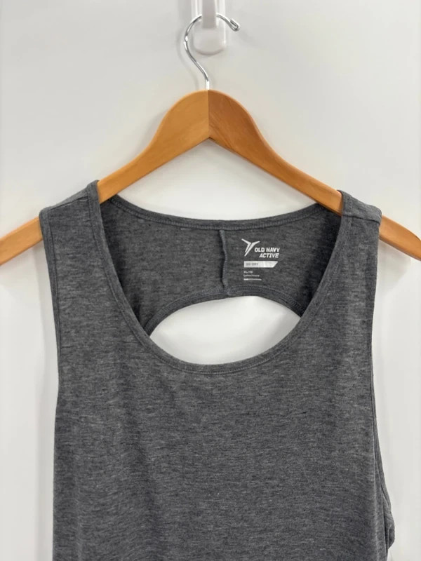 Old Navy Active Womens XL Go-Dry Loose Fit Open Back Tanktop New With Tags Athle