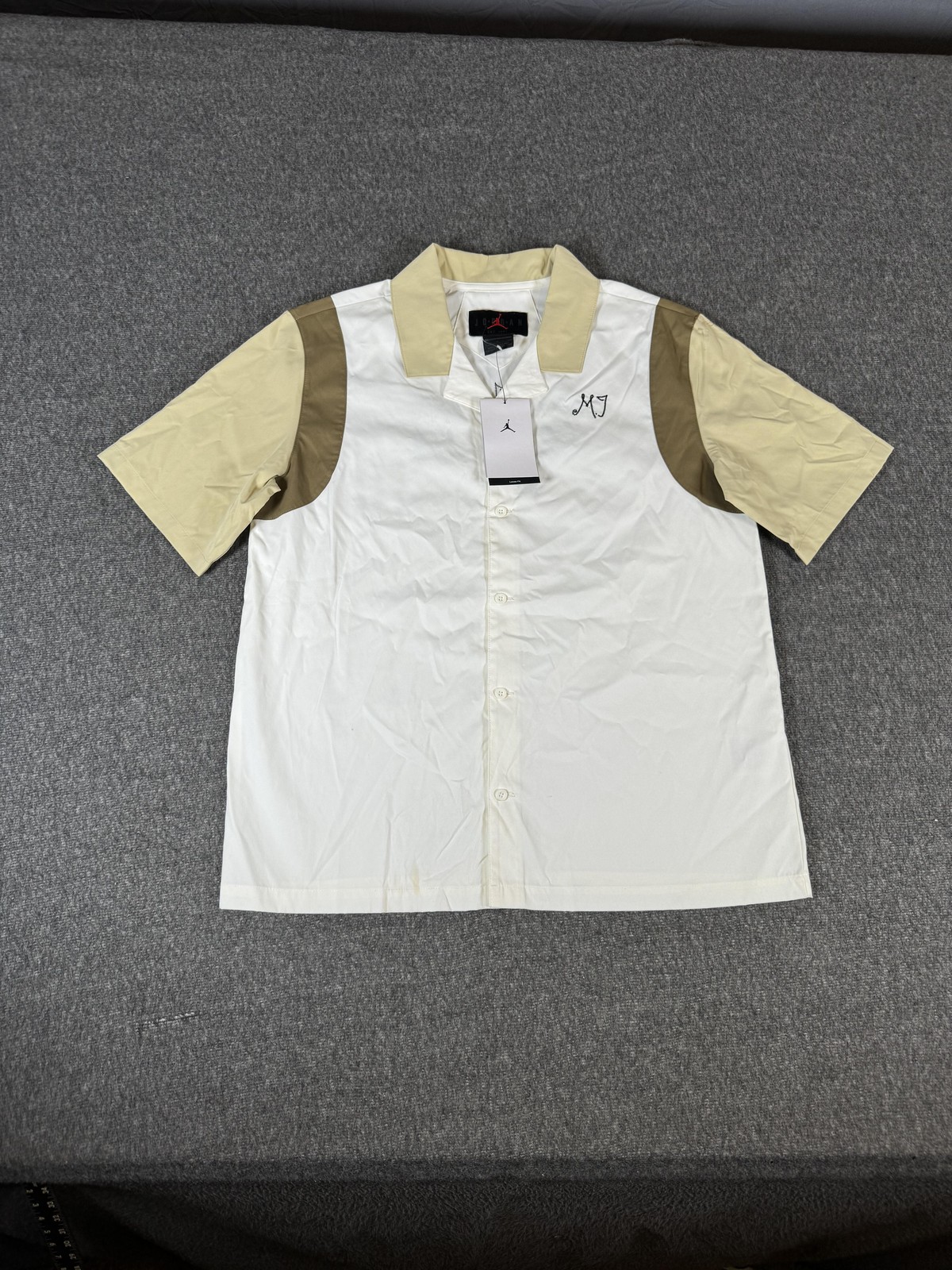 Jordan Shirt Womens Small Cream Button Up Air Jordan Flight Club MJ Loose Fit
