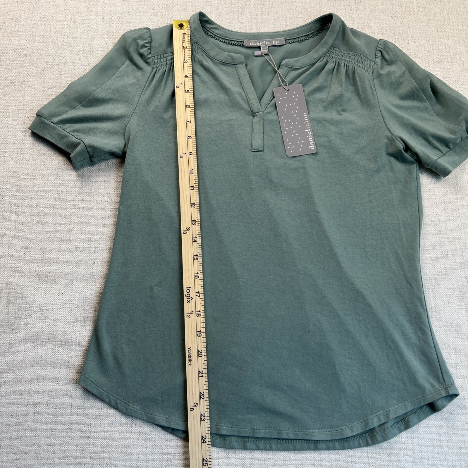 Daniel Rainn XS Green Top Casual Workwear Summer Staple Boho-Chic NWT