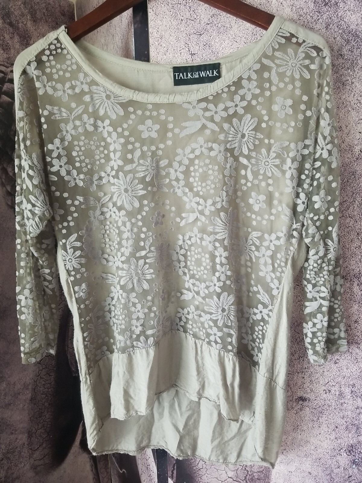 TALK OF THE WALK Atlantic City NJ Floral Embroider Sheer Taupe Blouse Size S