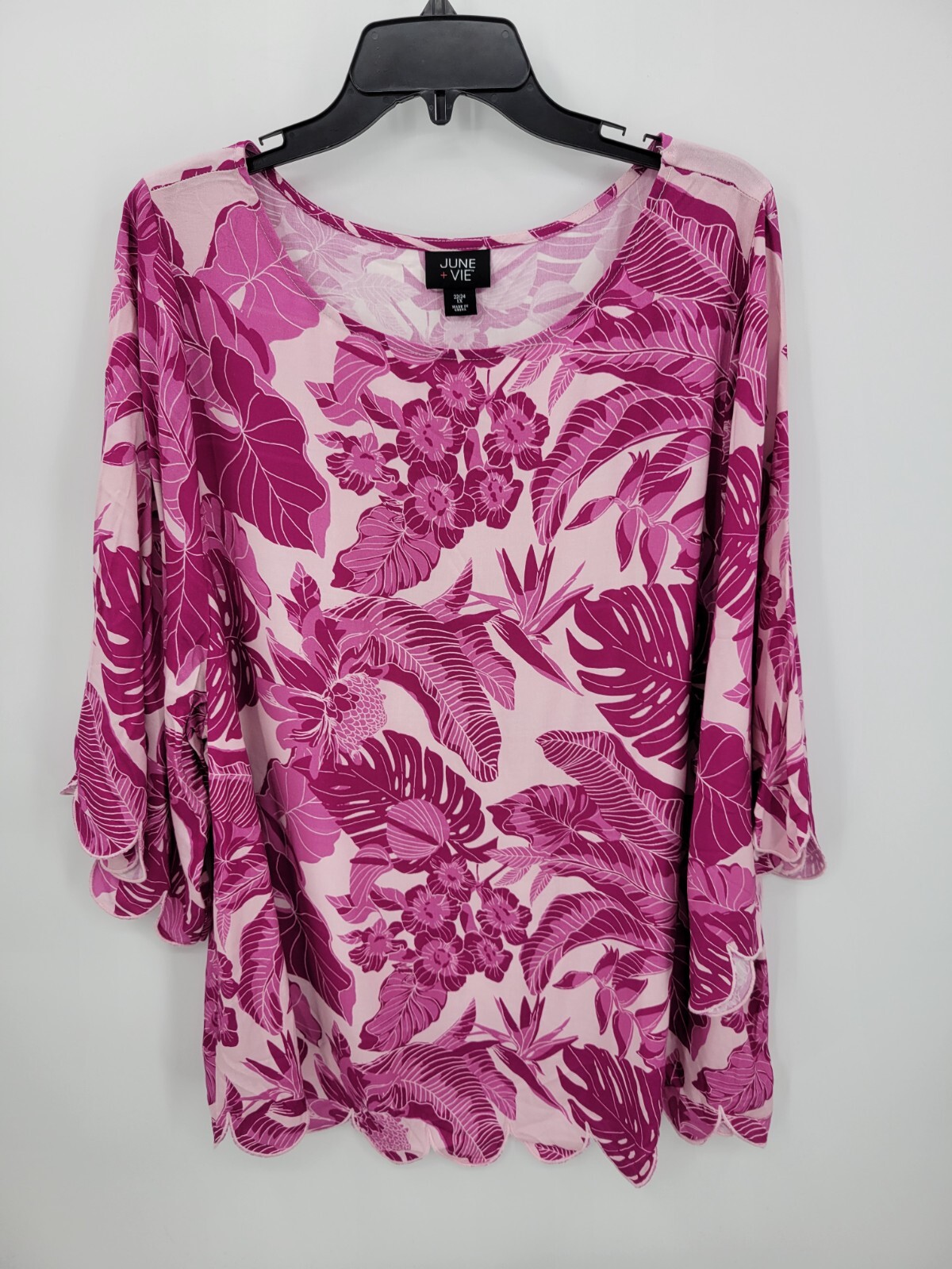 June + Vie Top Womens Plus 1X Pink Floral Gell Sleeve Artsy Romantic Boho Blouse