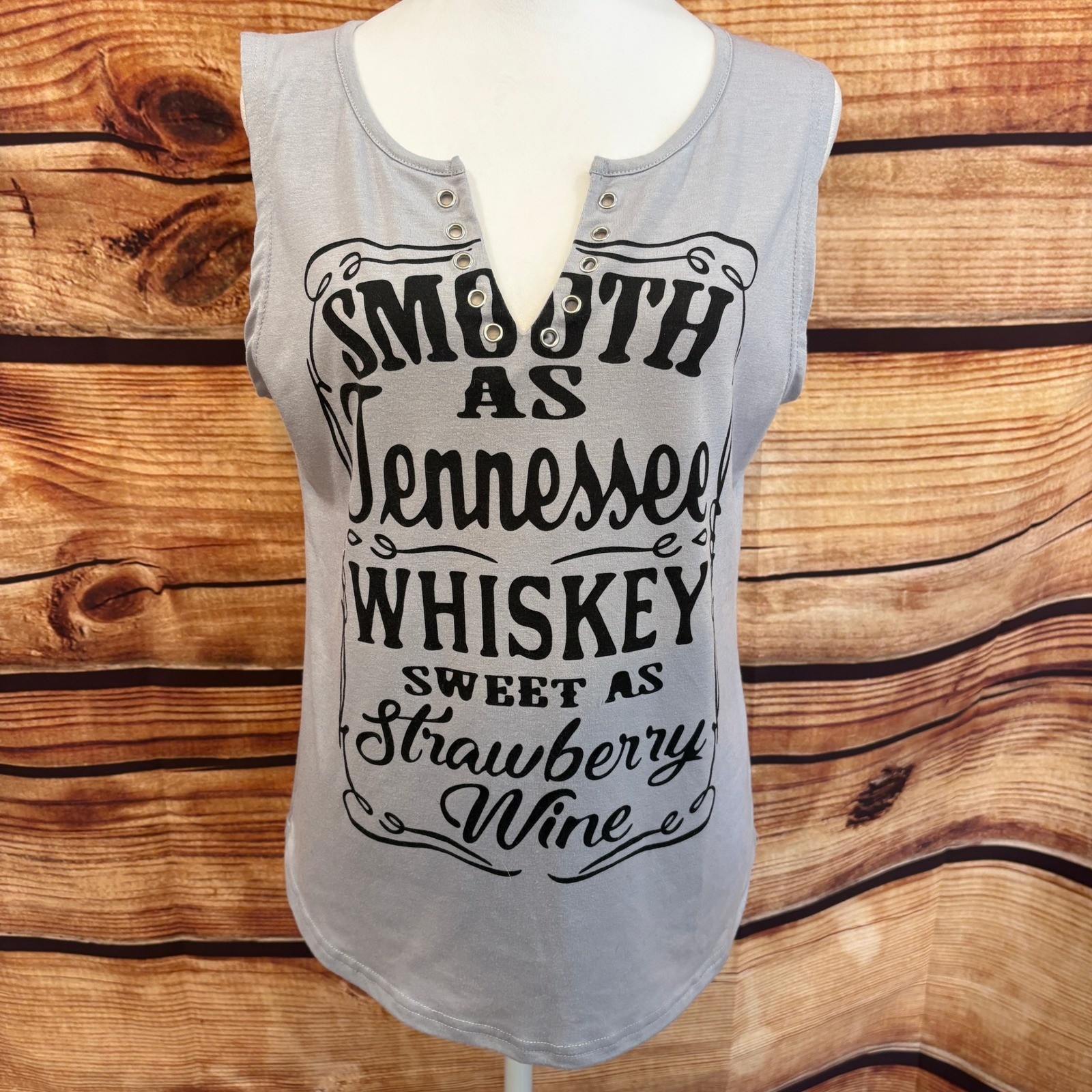 Tennessee Whiskey Womens V Neck Gray Sleeveless Graphic Print Tee Size M