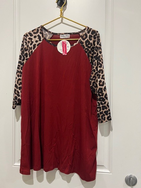 NWT Southern Charm Wine Tunic Top with Leopard Print 3/4 Sleeves, Size XXL