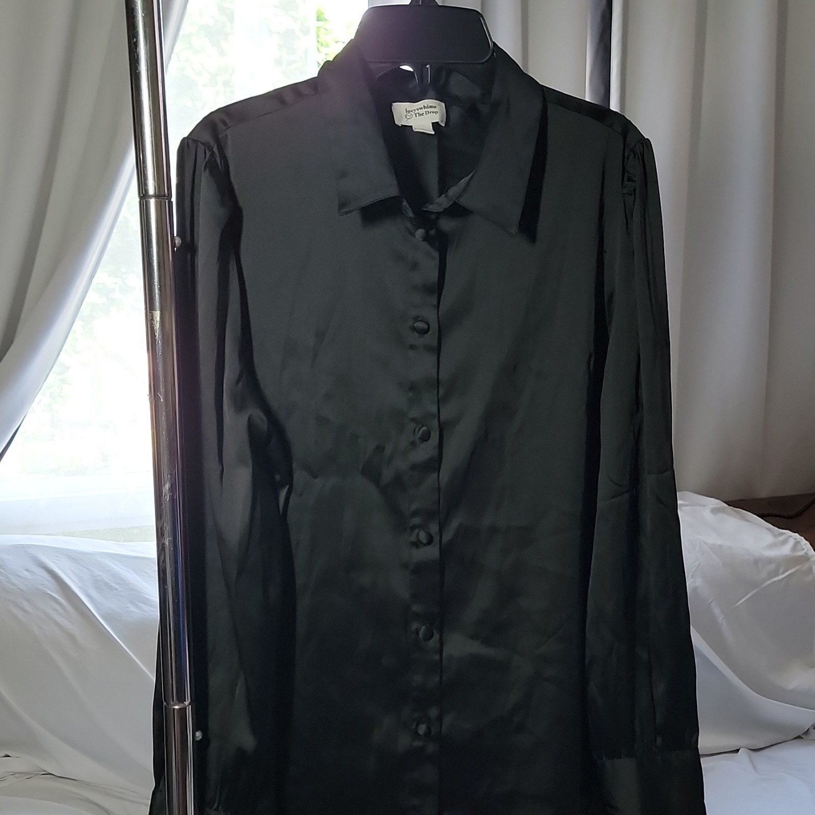 lucywhims The Drop Women’s Black Solid Collared Long Sleeve Button-Up Top Size S