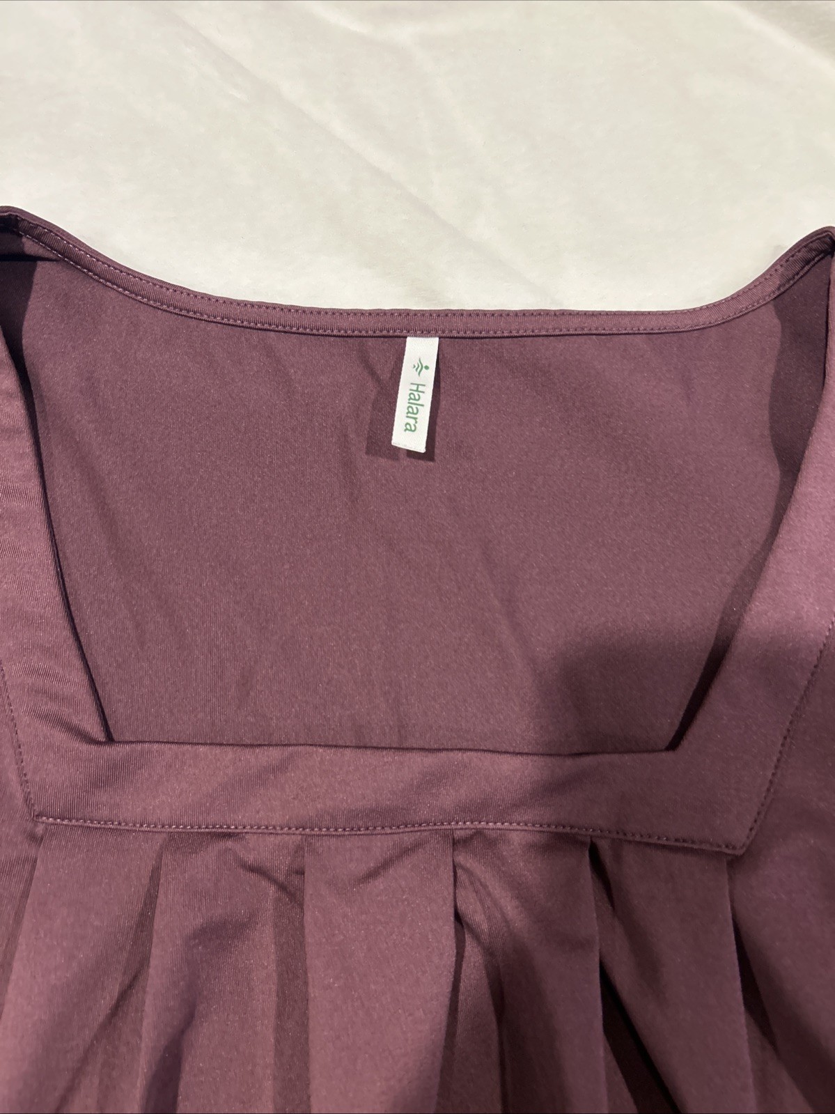 Halara Women’s Square Neck Pleated Casual Tank Top Plum Wine Size L
