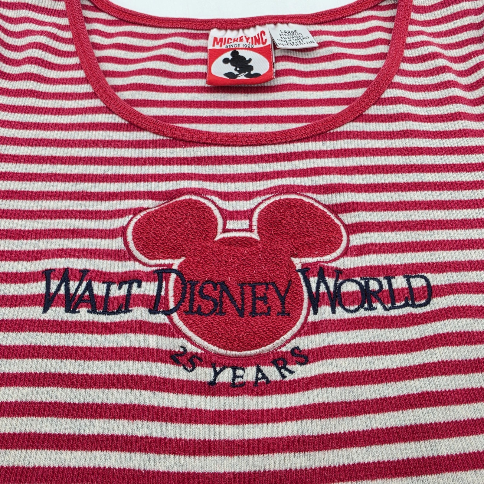 Vintage Walt Disney World 25 Years Shirt Women’s Size Large Red Gray Ribbed