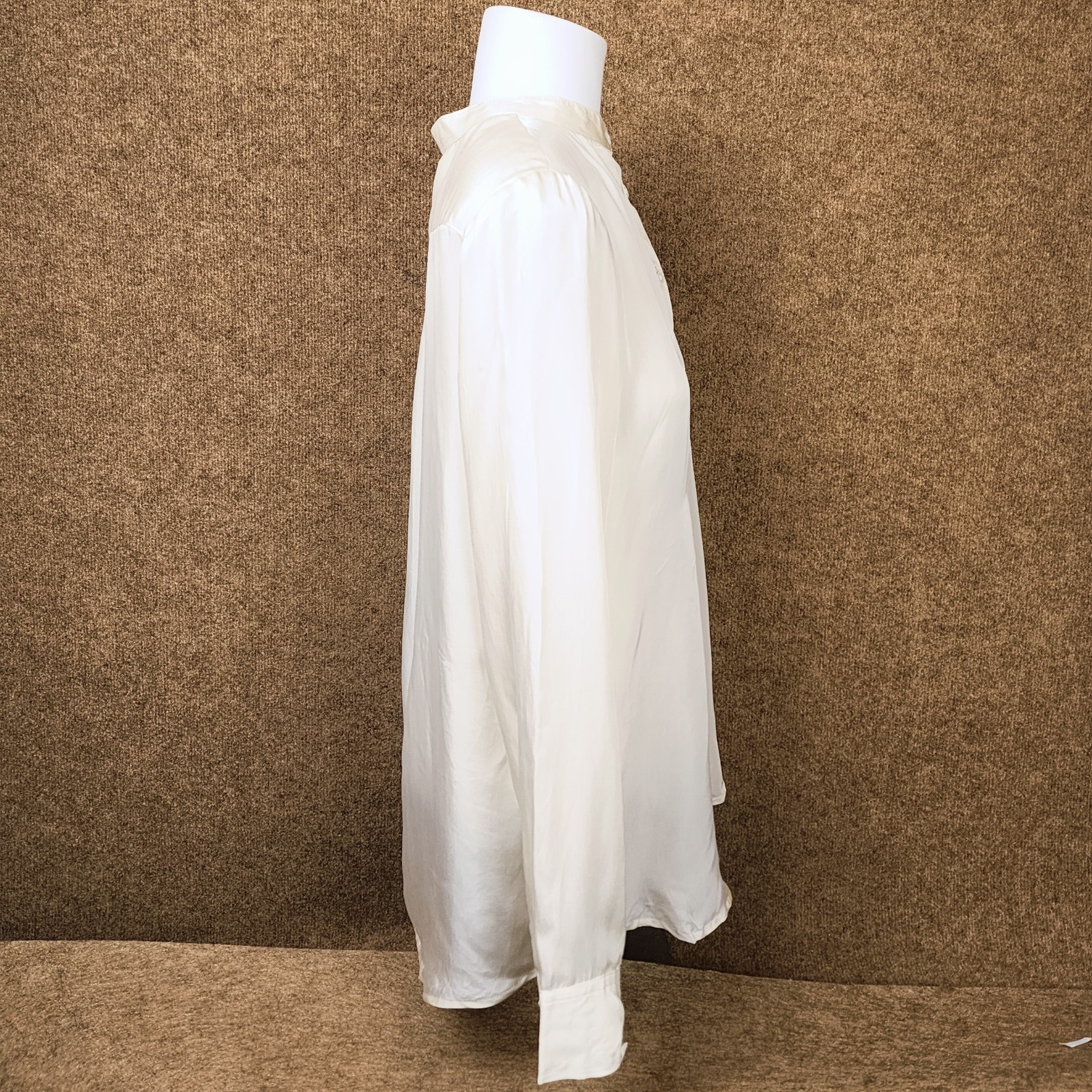 NWT Banana Republic Heritage Collection Blouse Vegan Silk Cupro Crepe Beige S