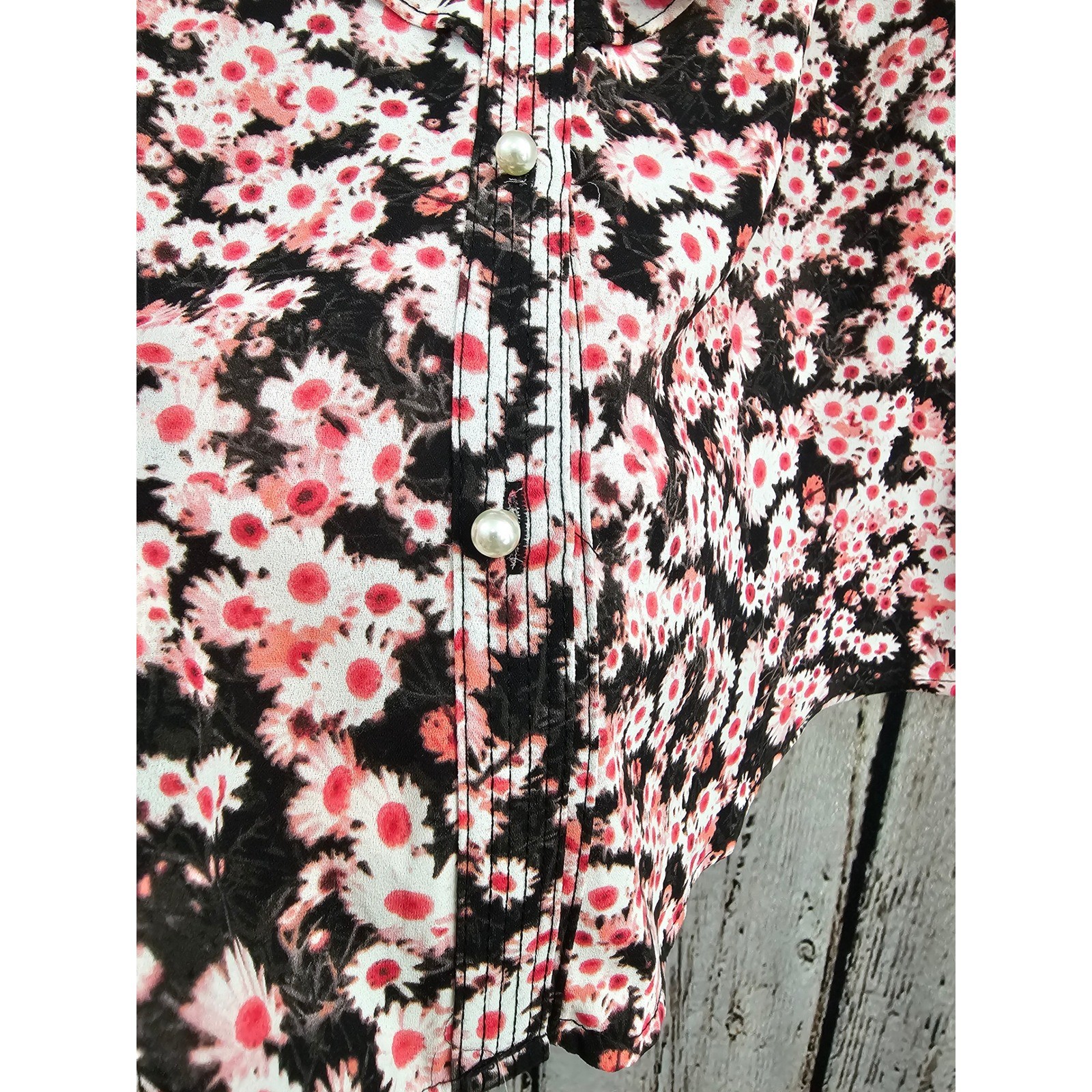 Karl Lagerfeld Paris Floral Blouse Wmns XS Pink Black Daisy Ruffle Pearl Button