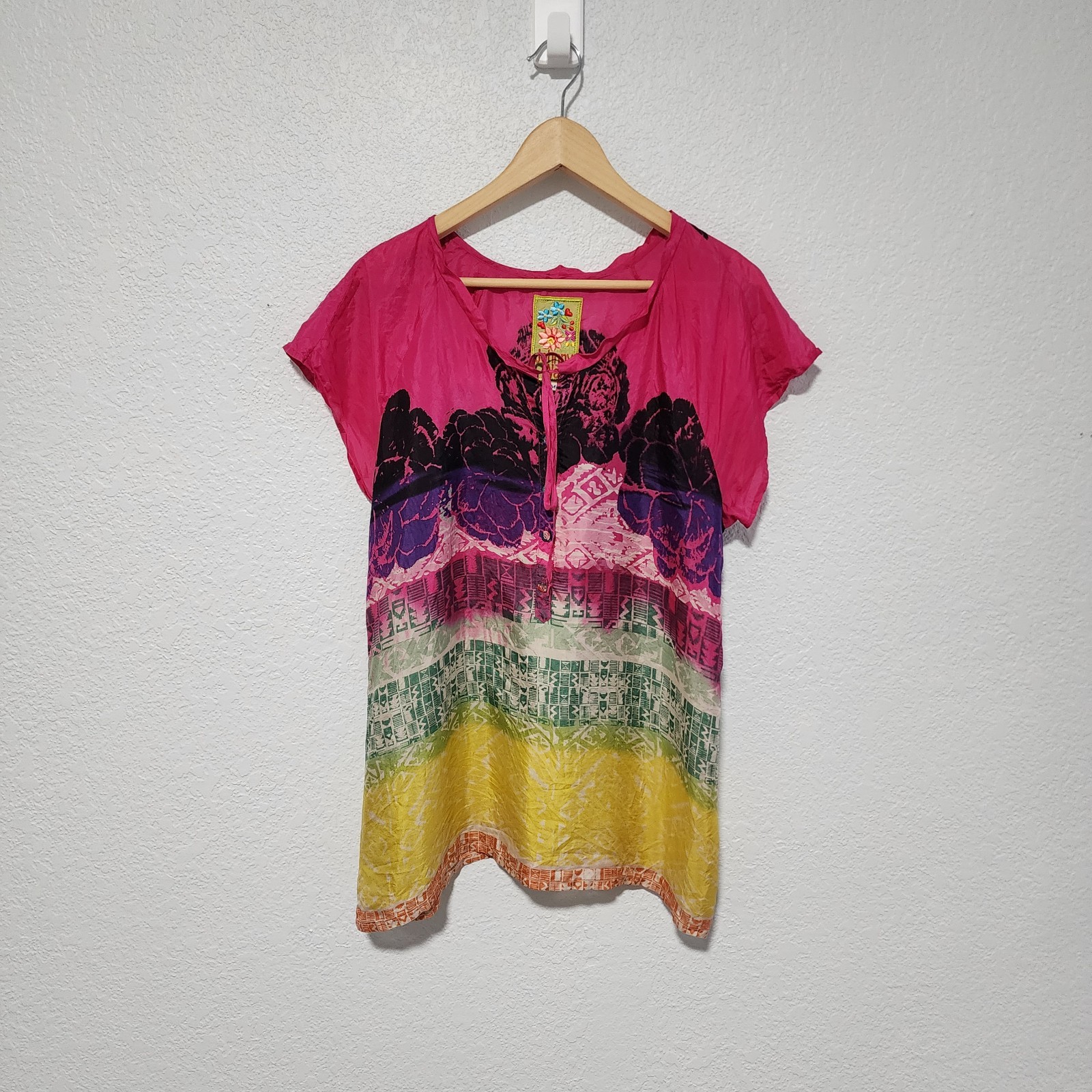 Johnny Was Blouse Short Sleeve Boxy Fit Vibrant Colors 100% Silk Medium Festival