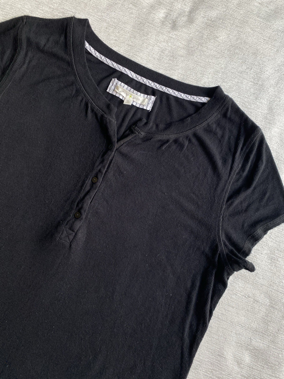Pure + Good By Anthropology Women’s Black Rib Knit Henley Short Sleeve Top L