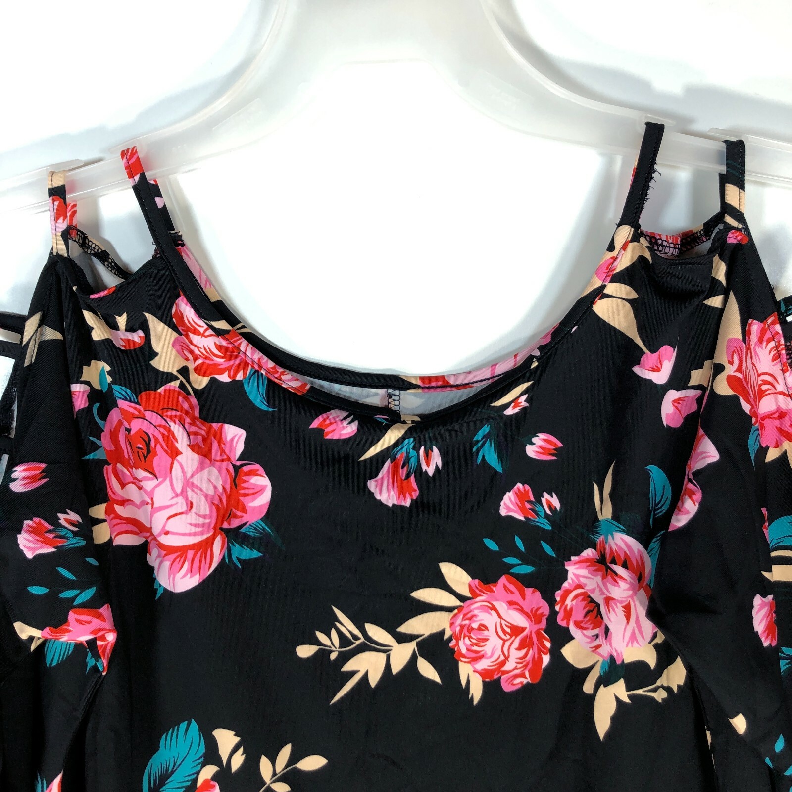 Tickled Teal Top Womens Large Black Navy Floral Shoulder-Cutout Tee Blouse