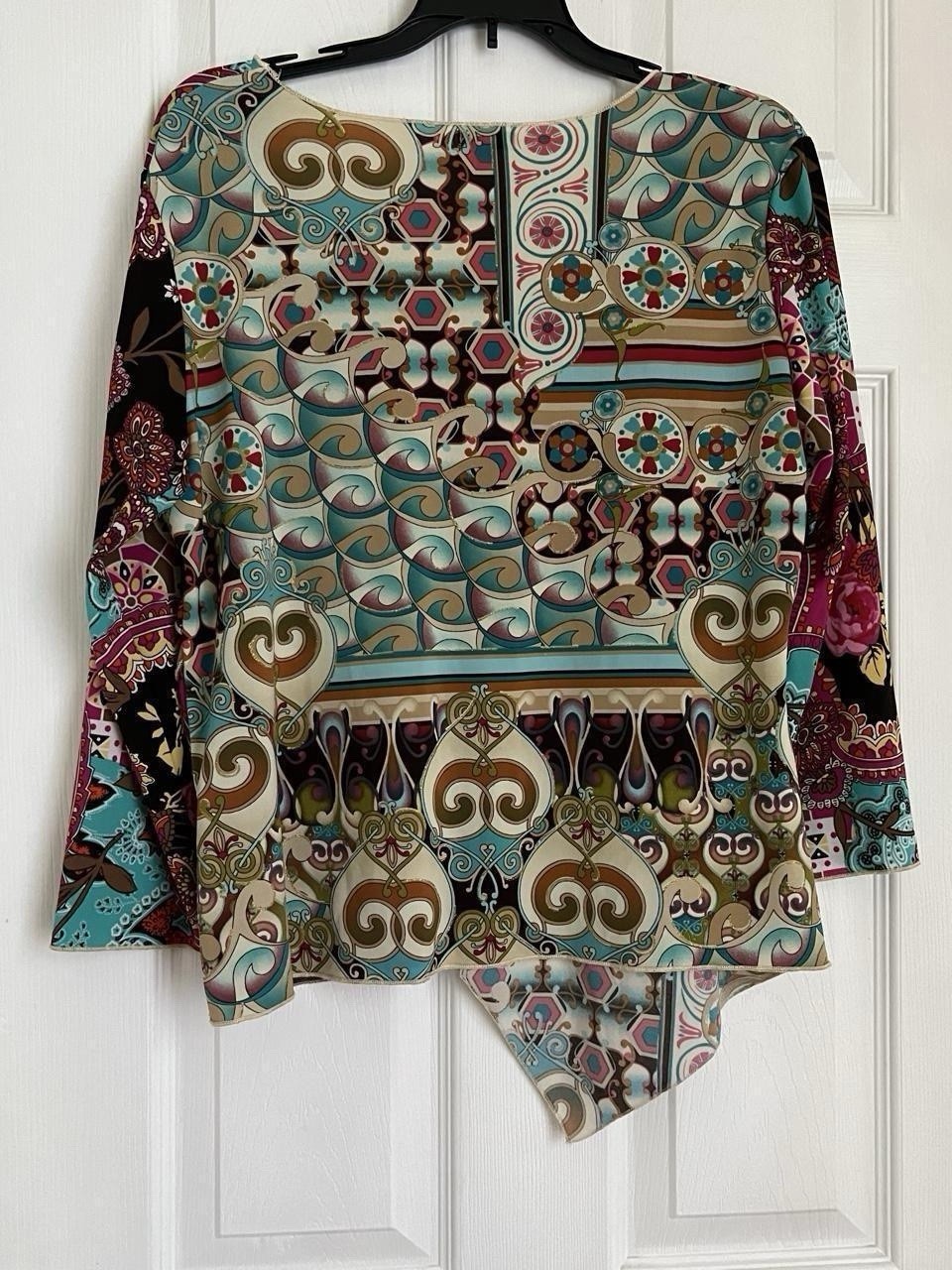 Women’s Y2K Unique Multi Patterned V-Neck 3/4 Sleeve Tunic Blouse Boho Top