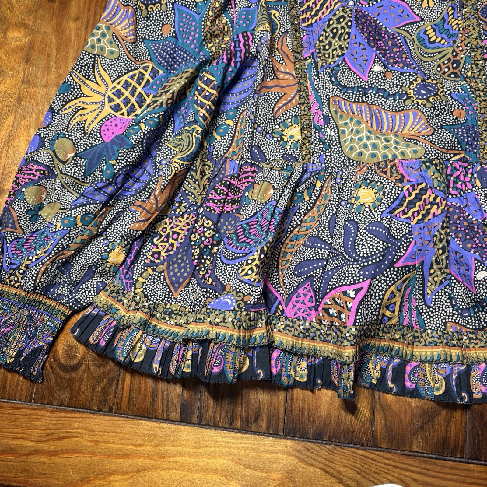 Love the Label Padma Floral Colorful Purple Art Funky Unique Sz S A1142