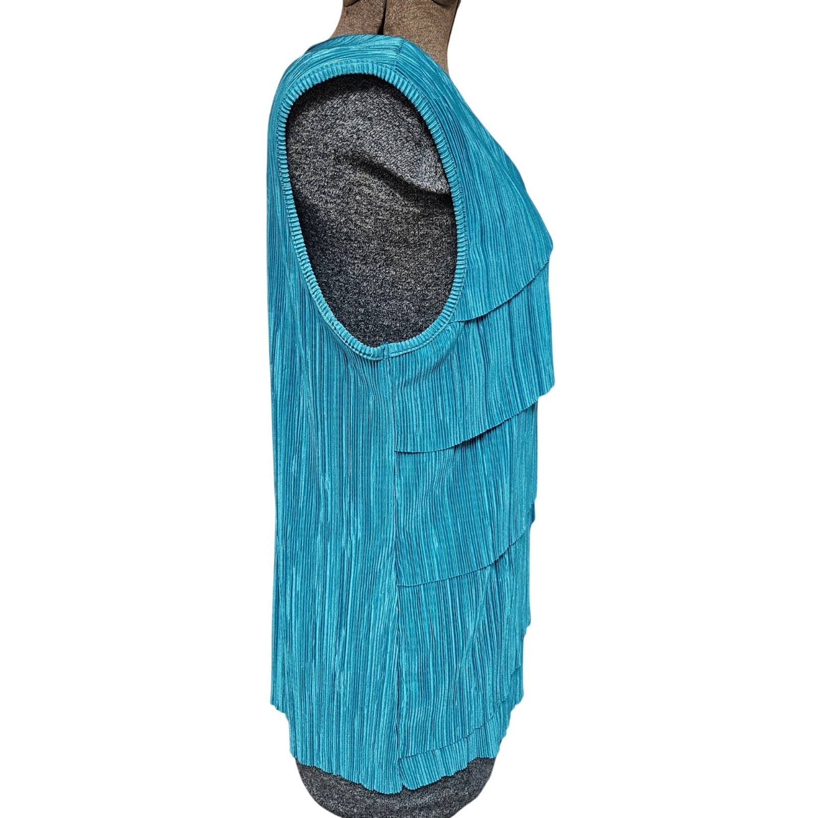 Christopher And Banks Teal Sleeveless Tiered Pleated Tank Top Large Polyester