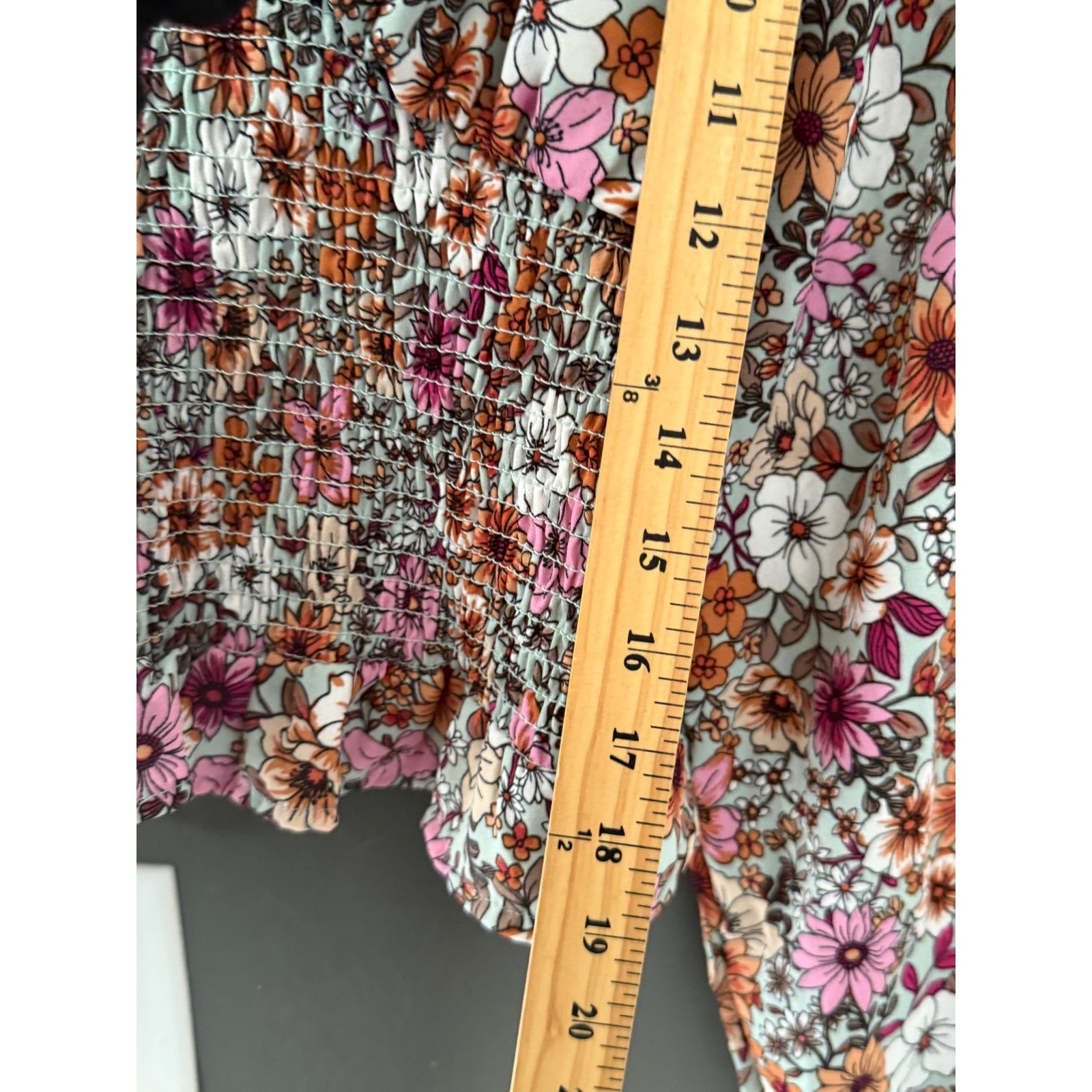No Comment NY-LA Floral Smocked Peplum Blouse Long Sleeve Sweetheart Top Large