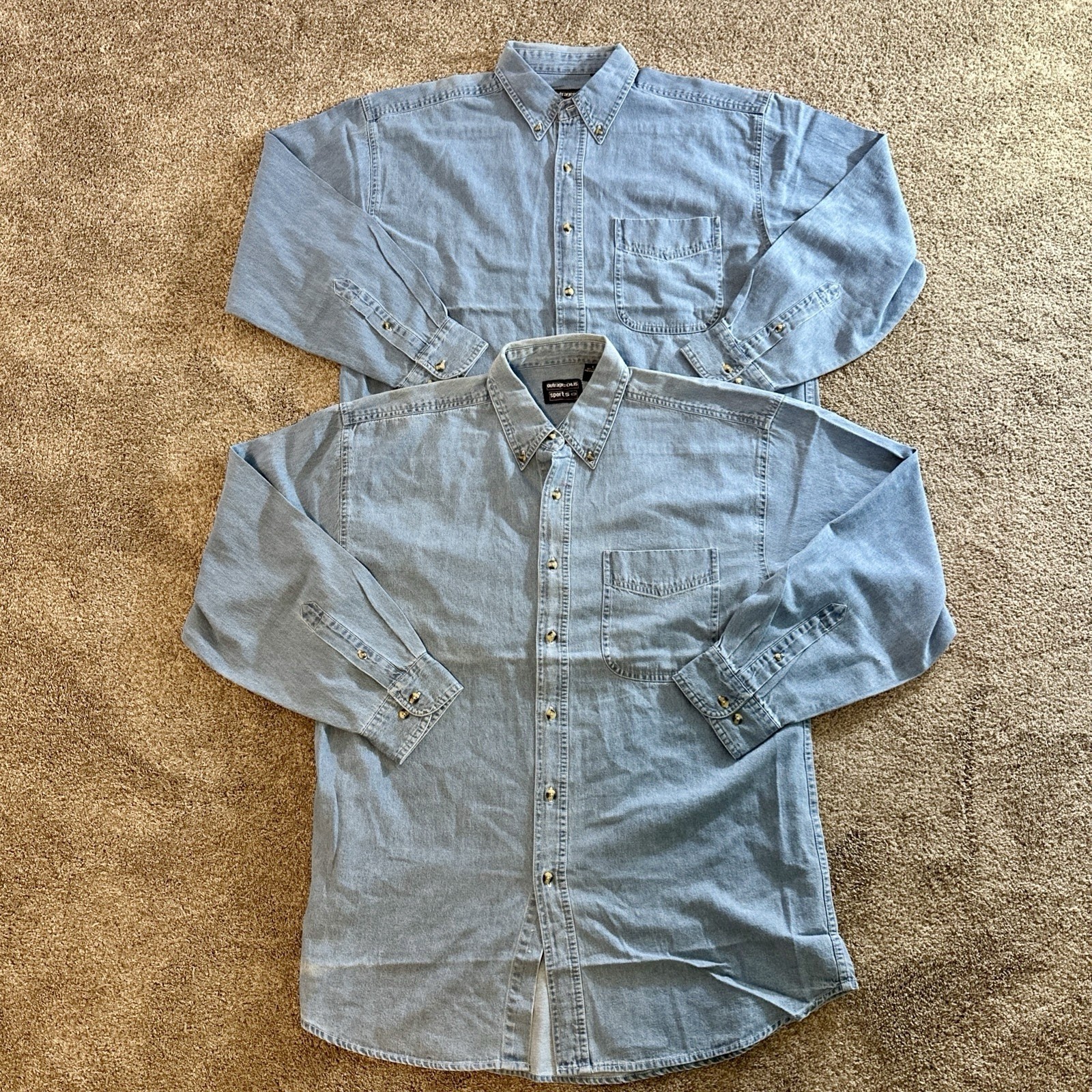 Vintage OUTRAGEOUS SPORTS Blue Denim Button Up Shirt unisex Men’s Large