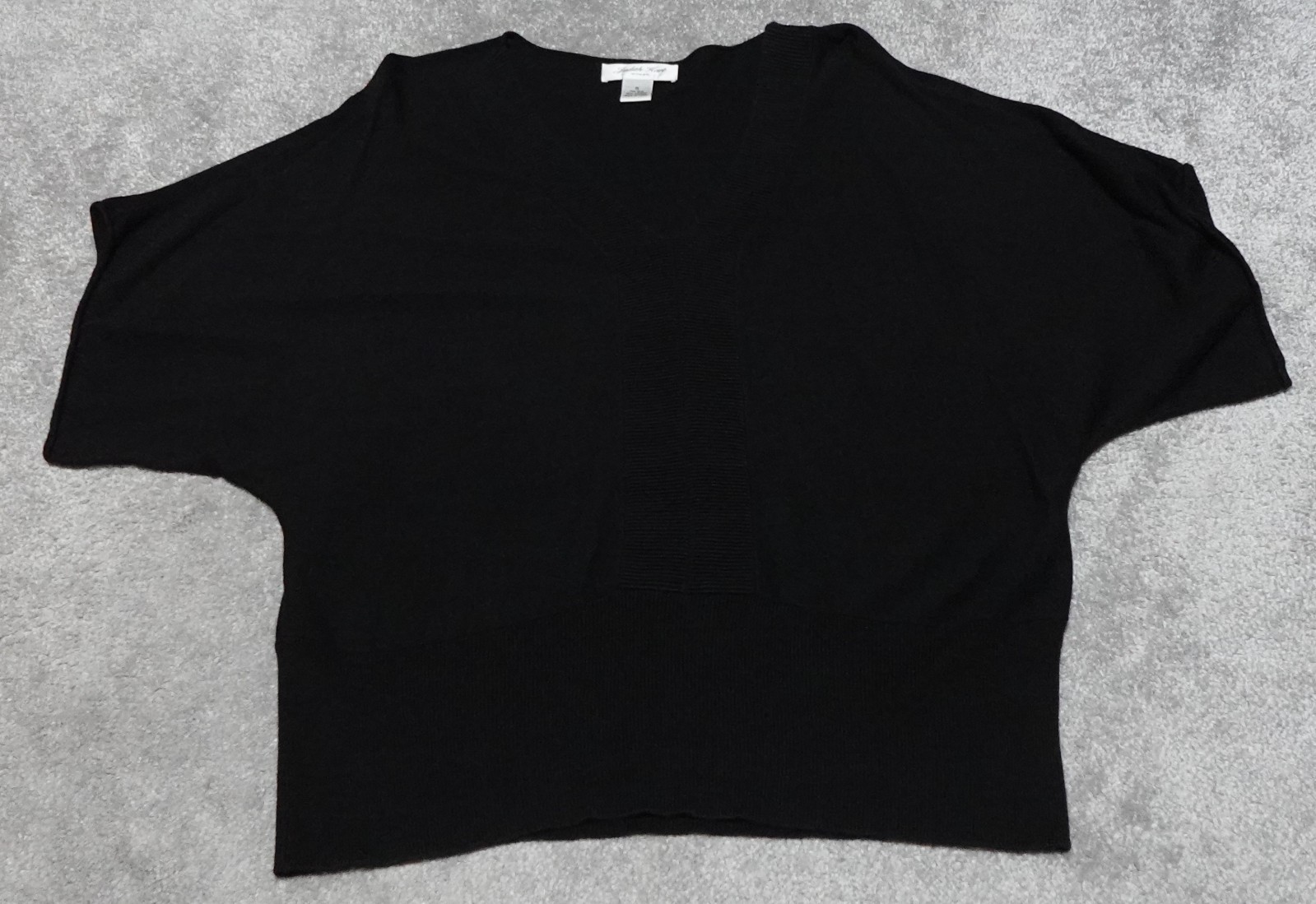 Judith Hart T-Shirt Women’s 1X Black Round Neck Short Sleeve Pullover Casual