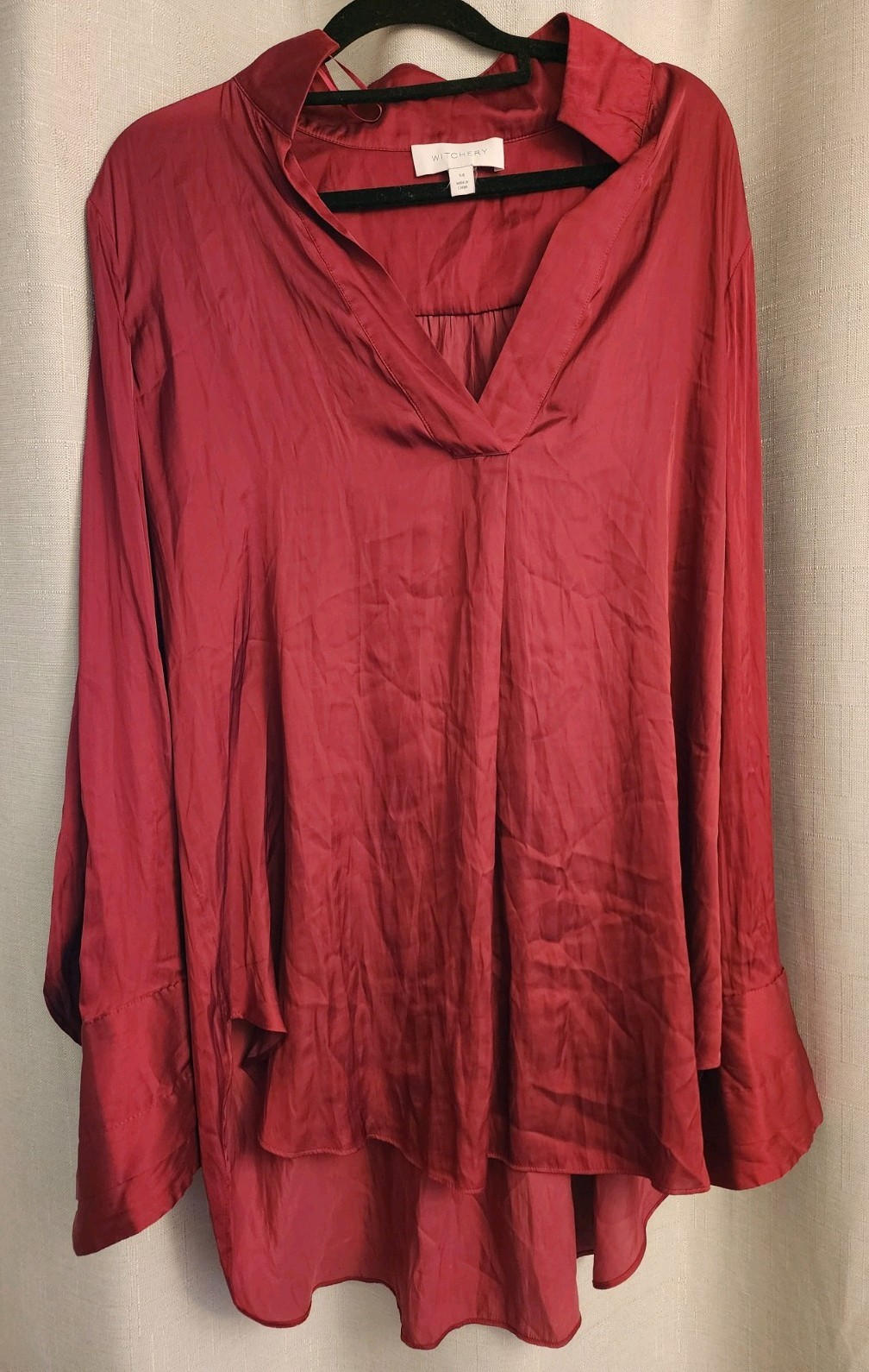 Witchery Deep Red Satin V-Neck Blouse Size 14 Long Sleeve Flowy Top