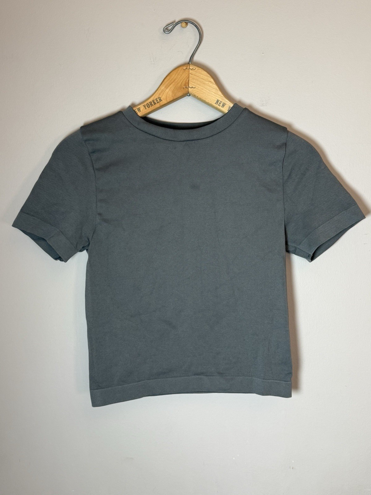 Womens Gray A New Day Slightly Cropped Workout Fabric Tee size Small