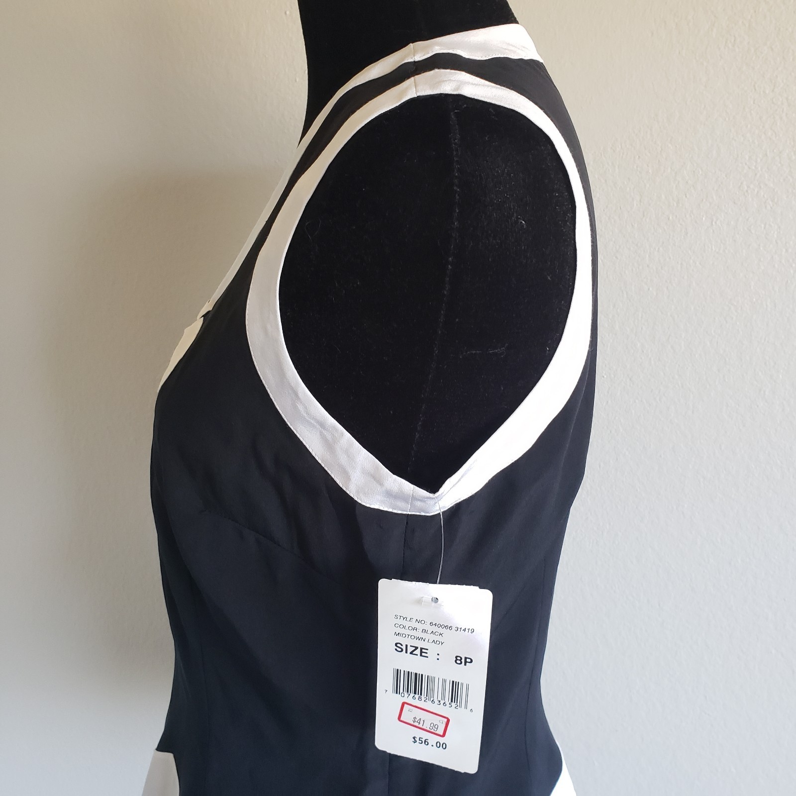 New ECI New York 100% Silk Blouse Sleeveless Black White Size 8 Petite NWT