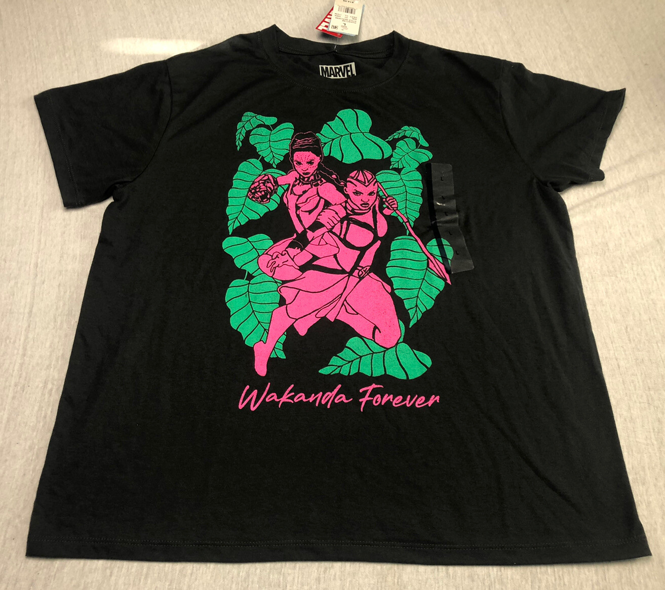 Marvel Wakanda Forever Phantom Graphic T Shirt Junior Size Small Black New W/tag