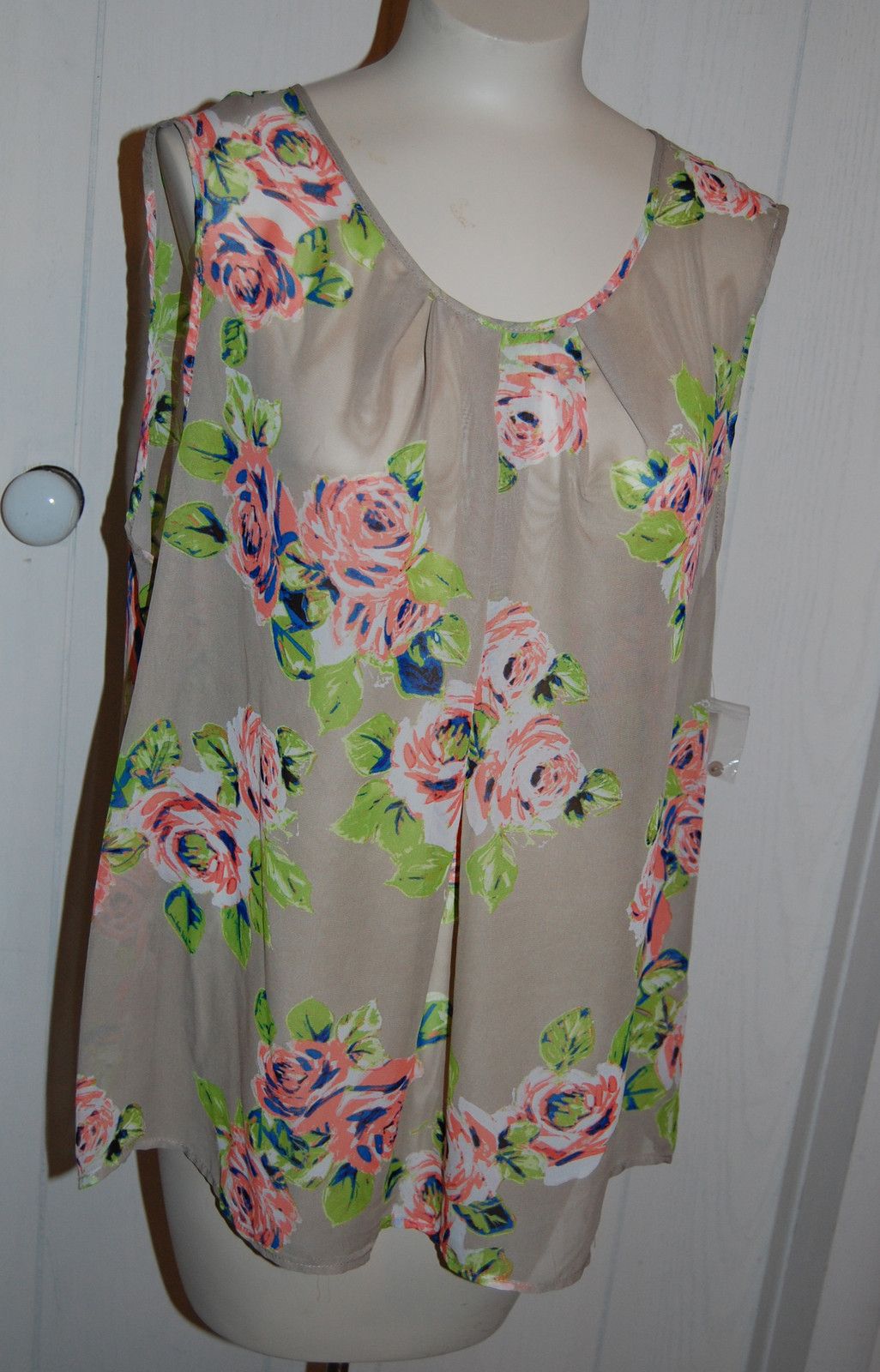 Womens Shirt Sleeveless SHEER Beige Peach FLORAL 1X 2X 3X Summer