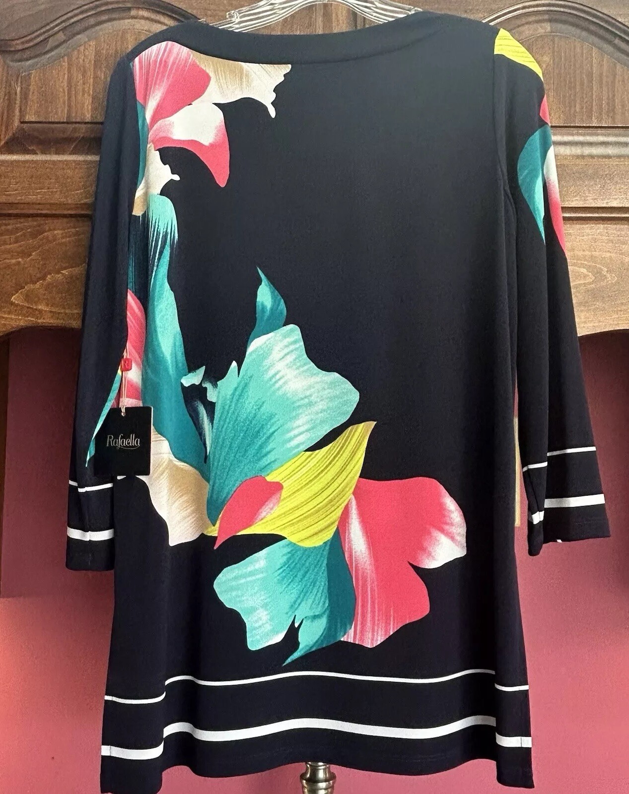 NWT Rafaella Misses Knit Top with Zipper shoulder trim Medium Petite ￼