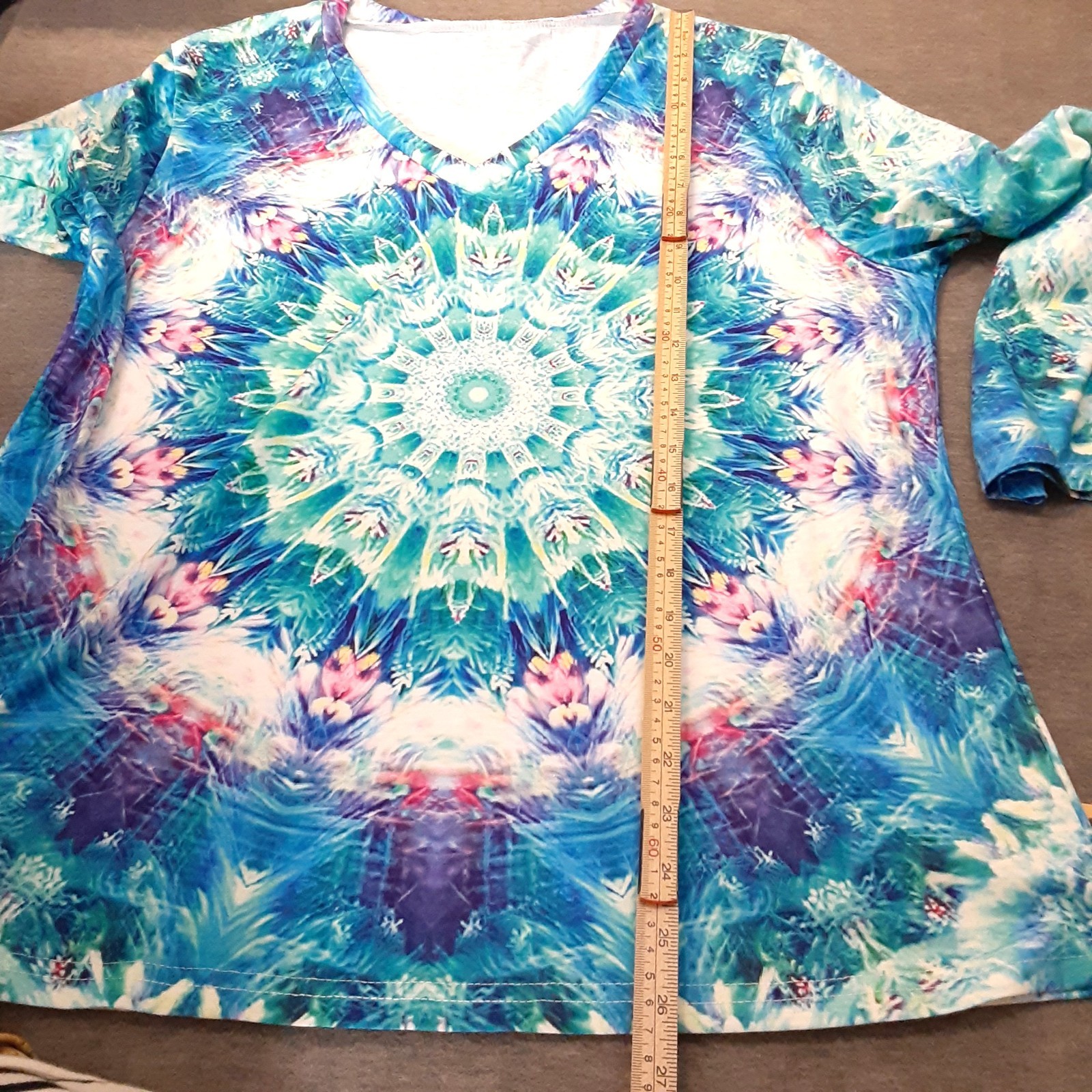 Unbranded Blouse Pullover Tie Dye Size XL Hippie Long Sleeve V-Neck Easy Care