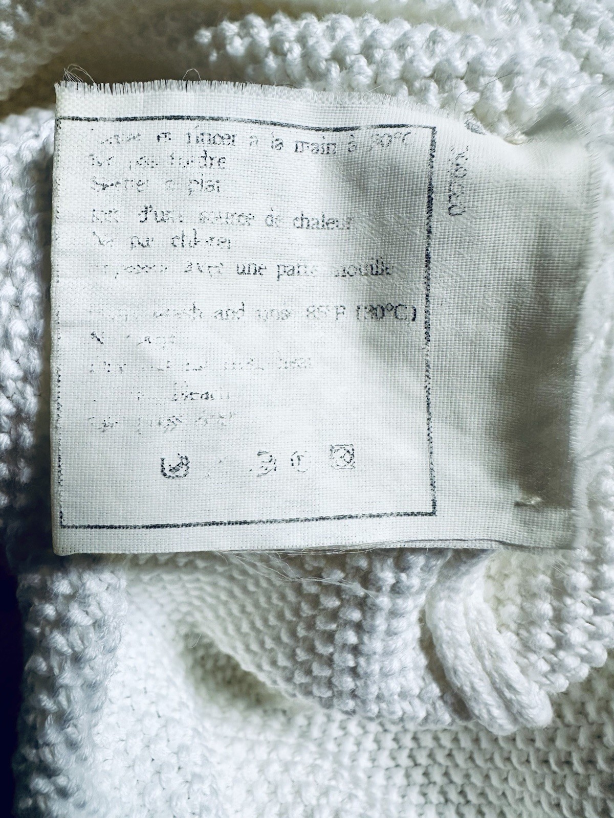 CHANEL COTTON KNIT SLEEVELESS TOP OFF-WHITE SIZE 48 ITALY