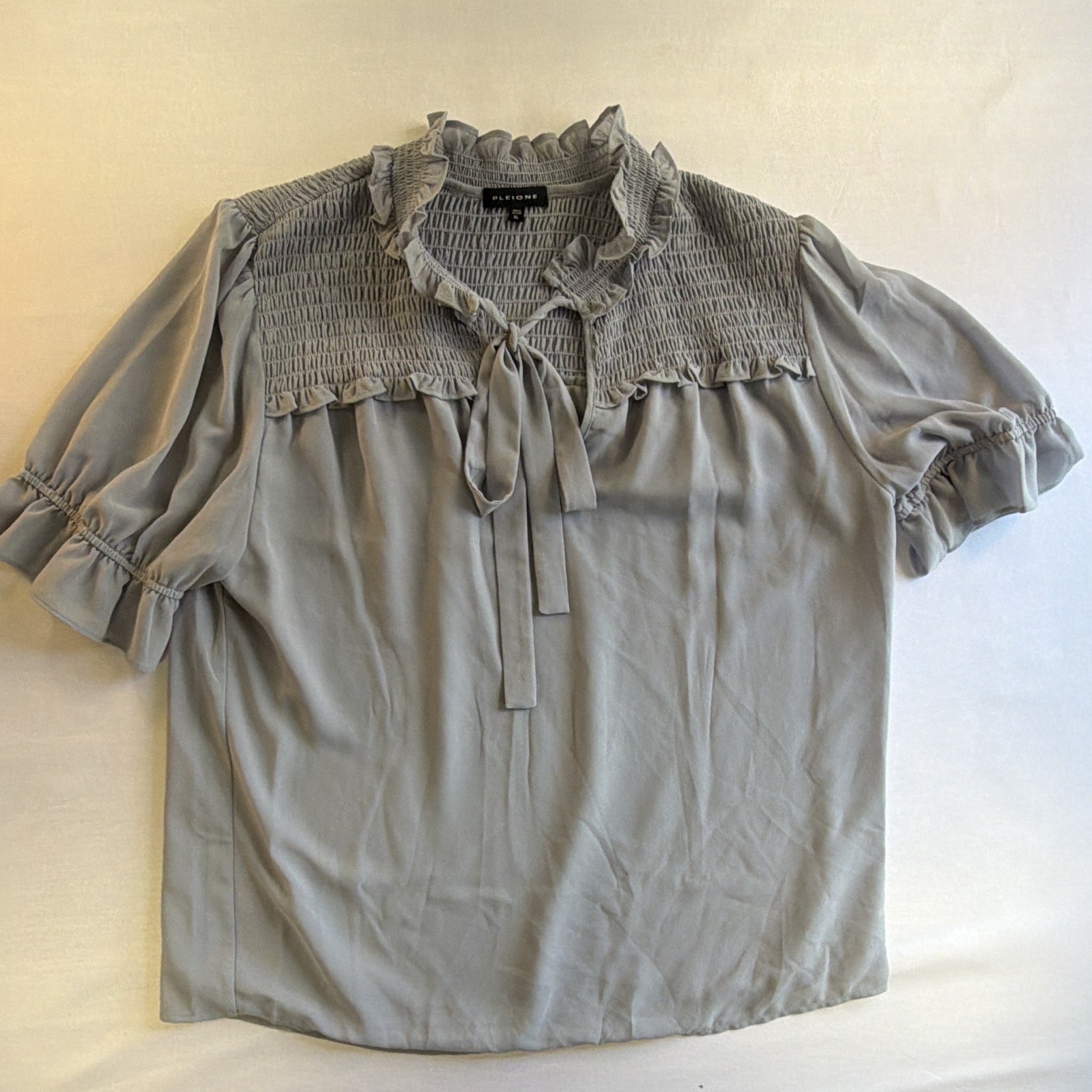 Pleione Women’s Gray Solid Woven Polyester Smocked Ruffle Tie Neck Blouse XL